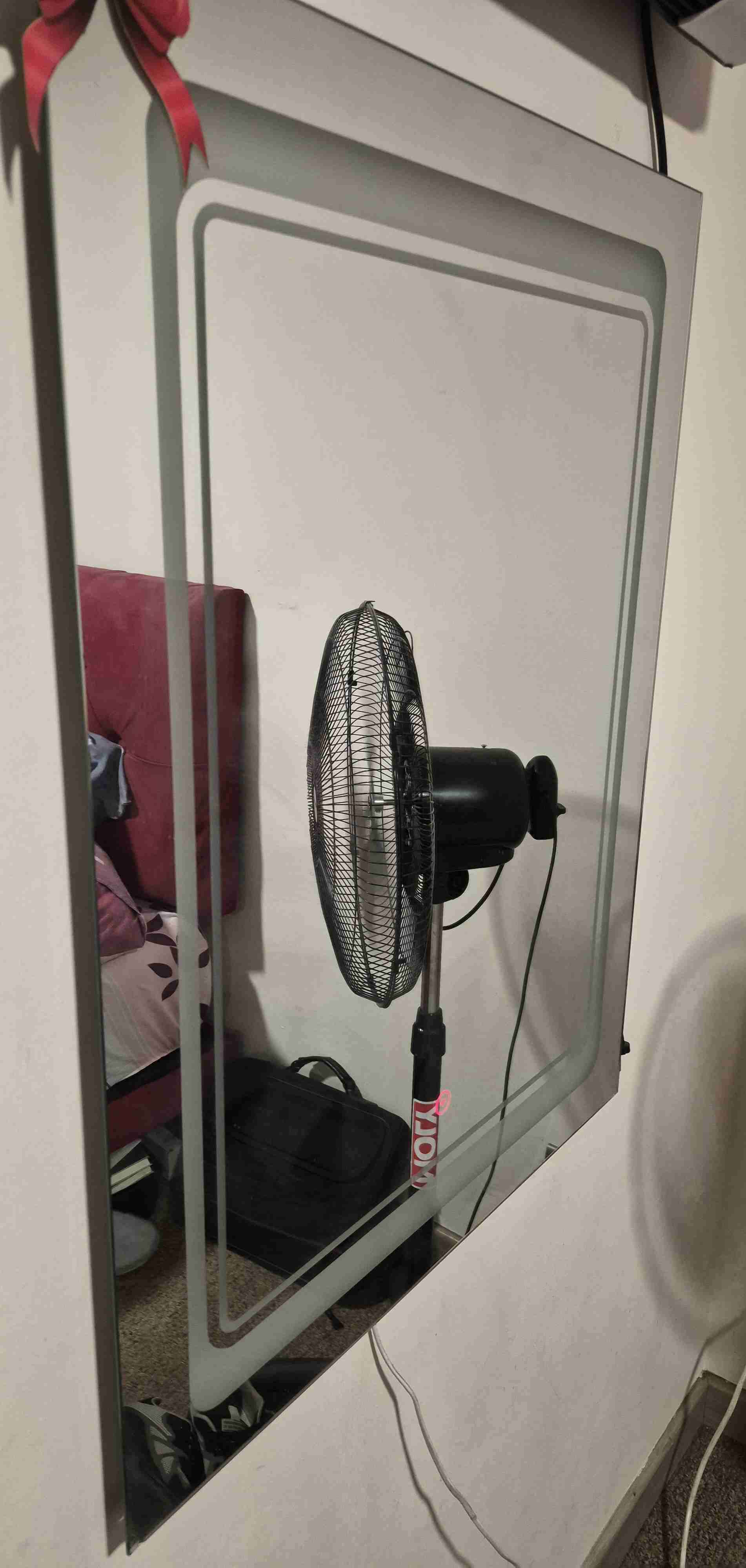 Espejo con iluminación LED - miniatura 2