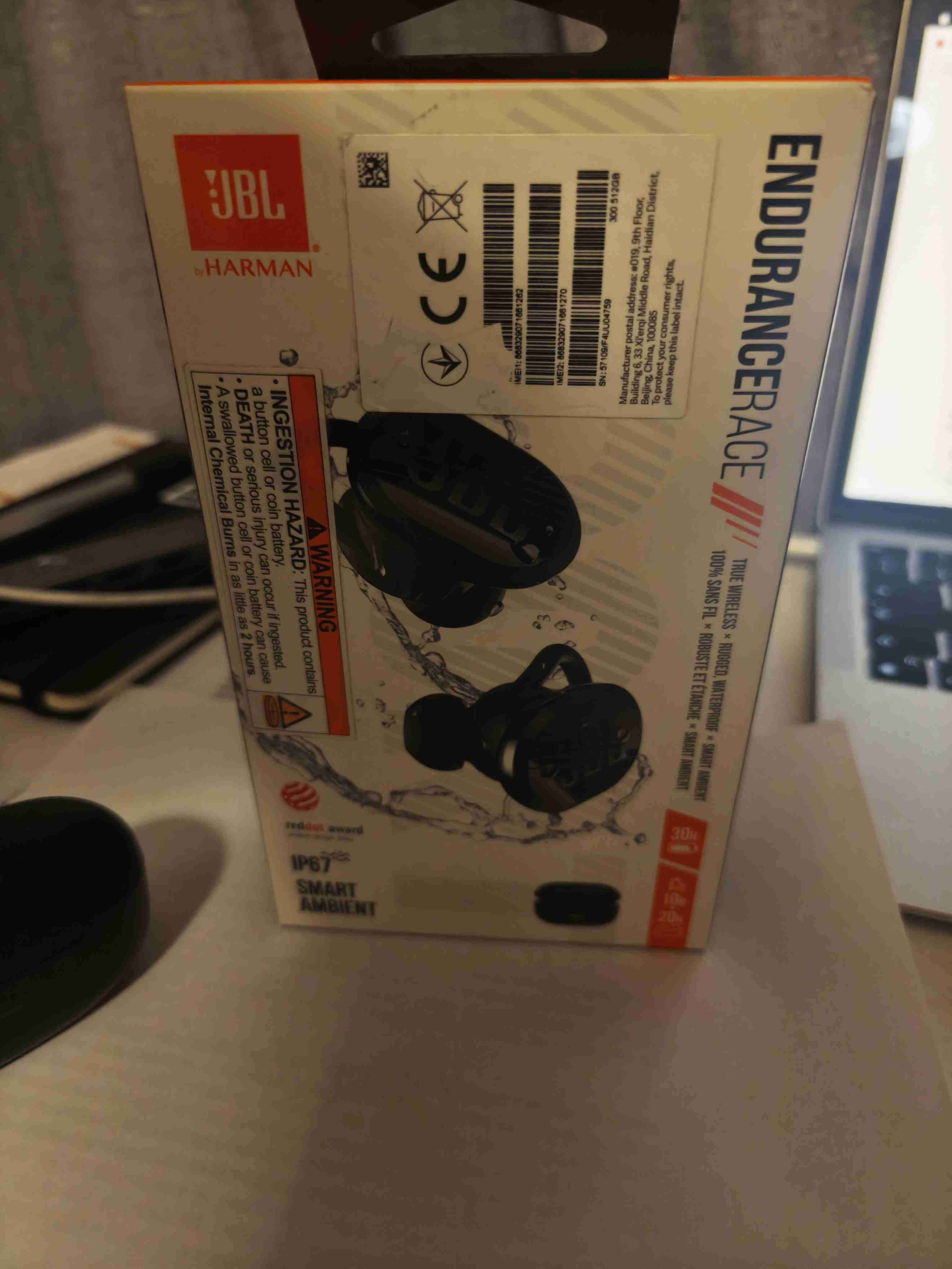 Audífonos JBL inalámbricos - miniatura 4