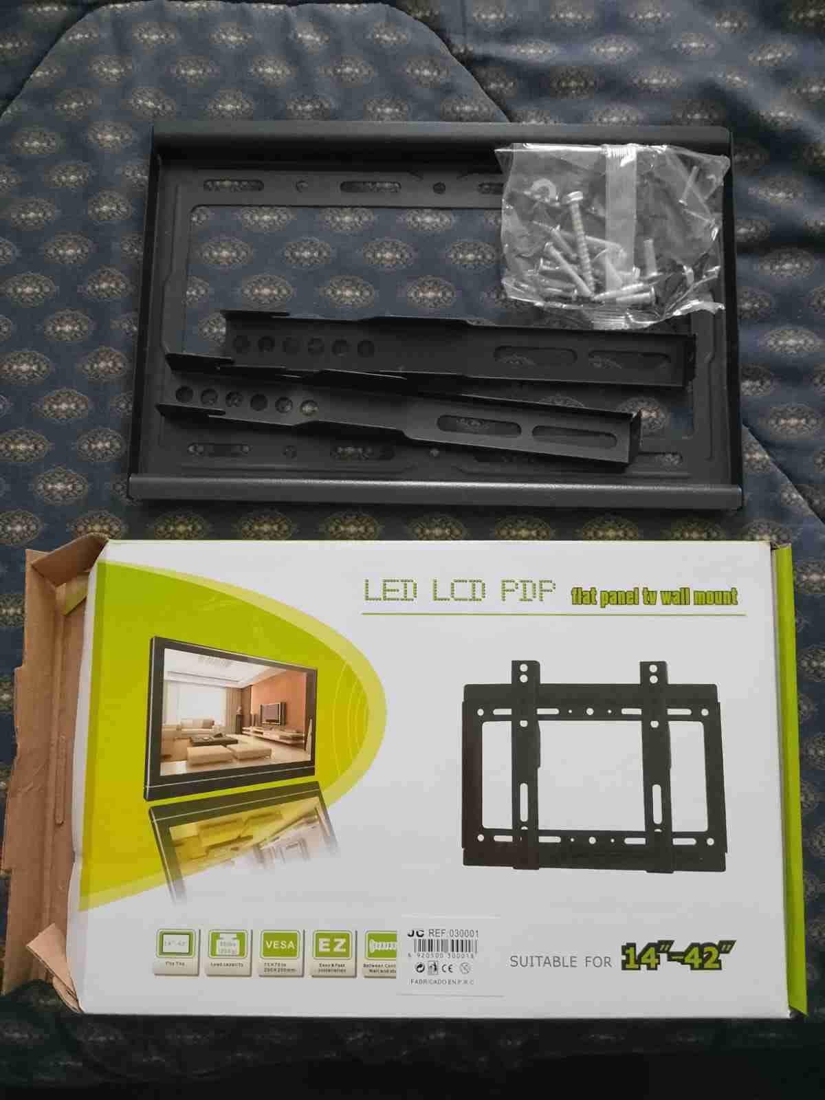 Soporte de pared para TV 14-42"