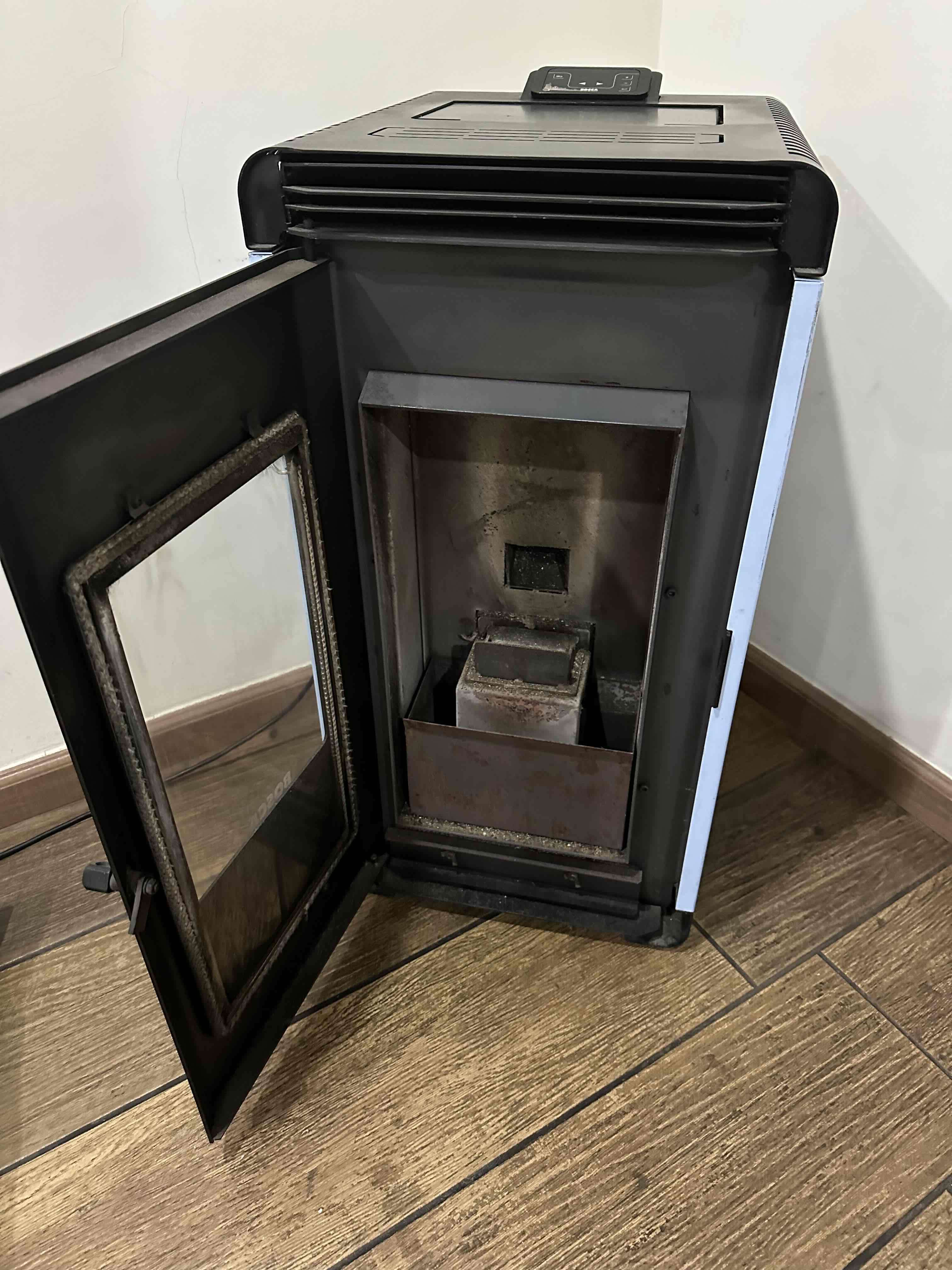 Estufa a pellet Bosca - miniatura 2