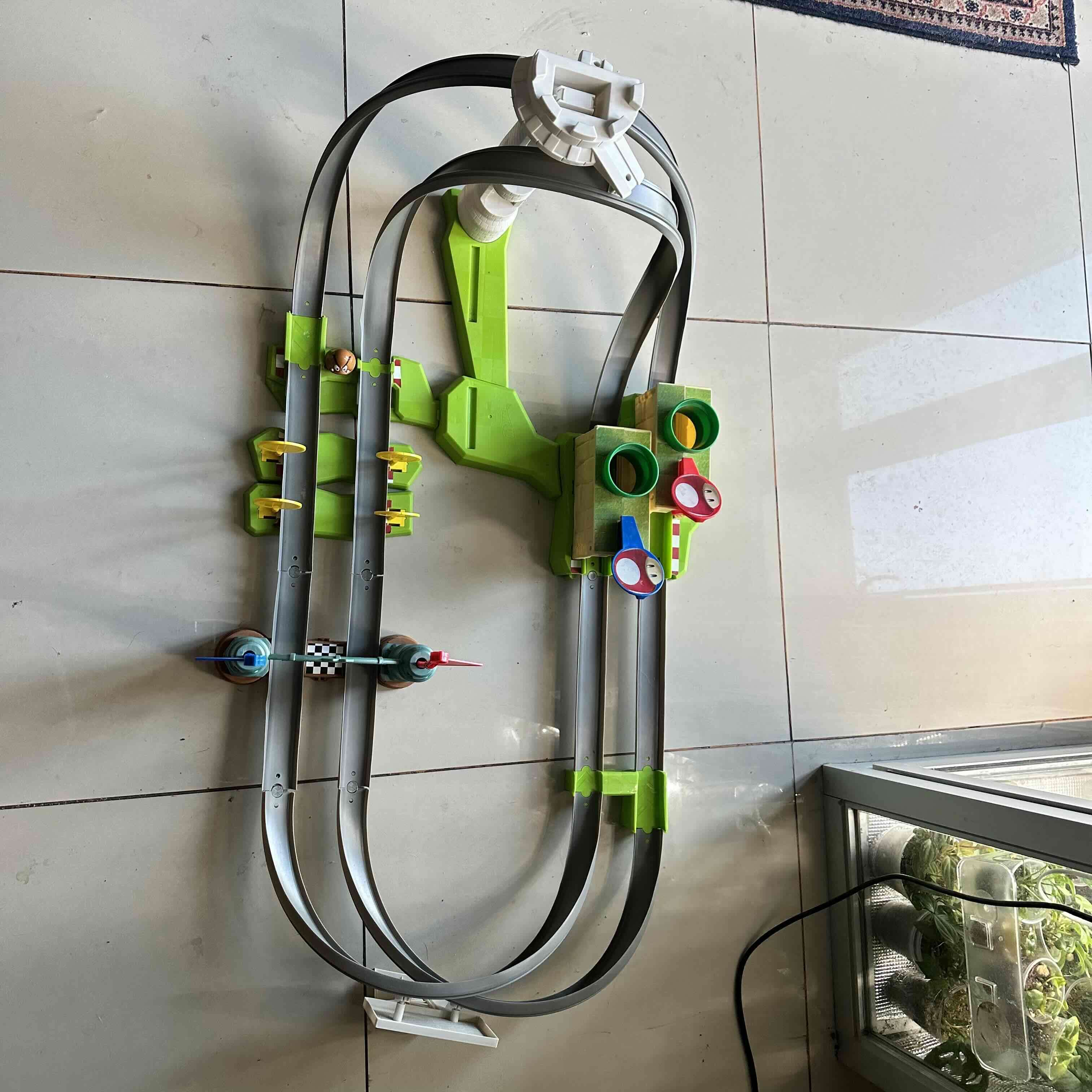 Pista de carreras de juguete Mario kart - miniatura 2