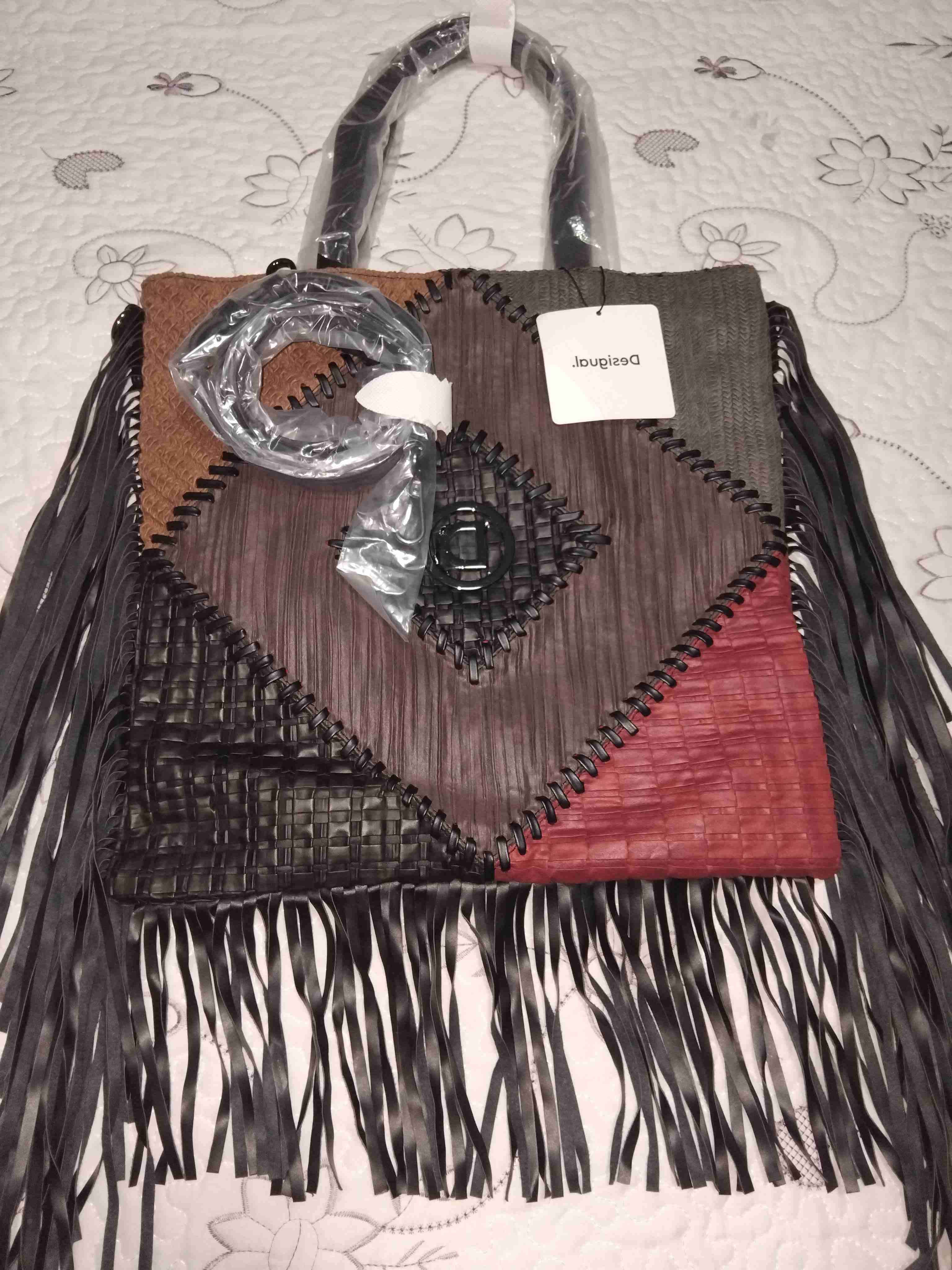 Chaqueta caqui con cuello contrastante - miniatura 4