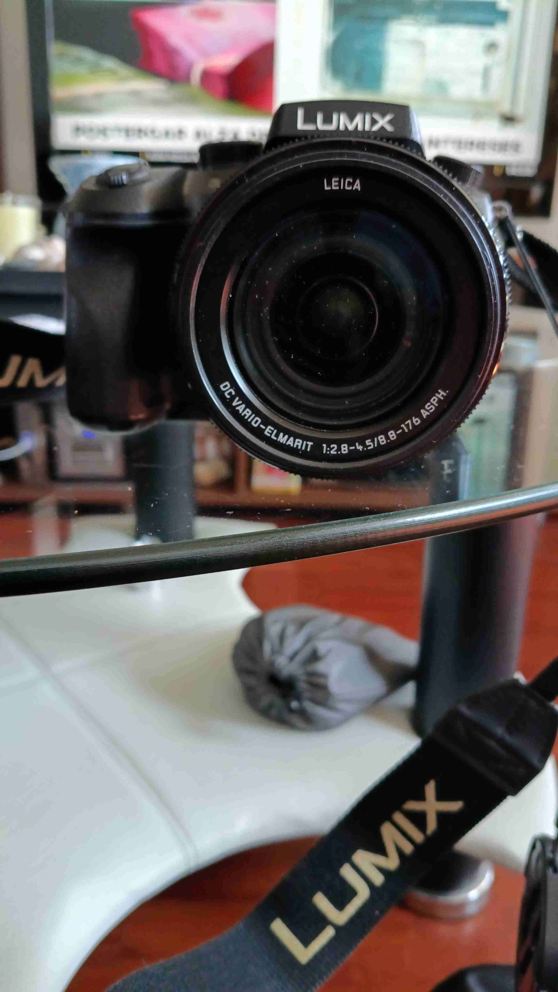 Cámara digital 4K usada - miniatura 2