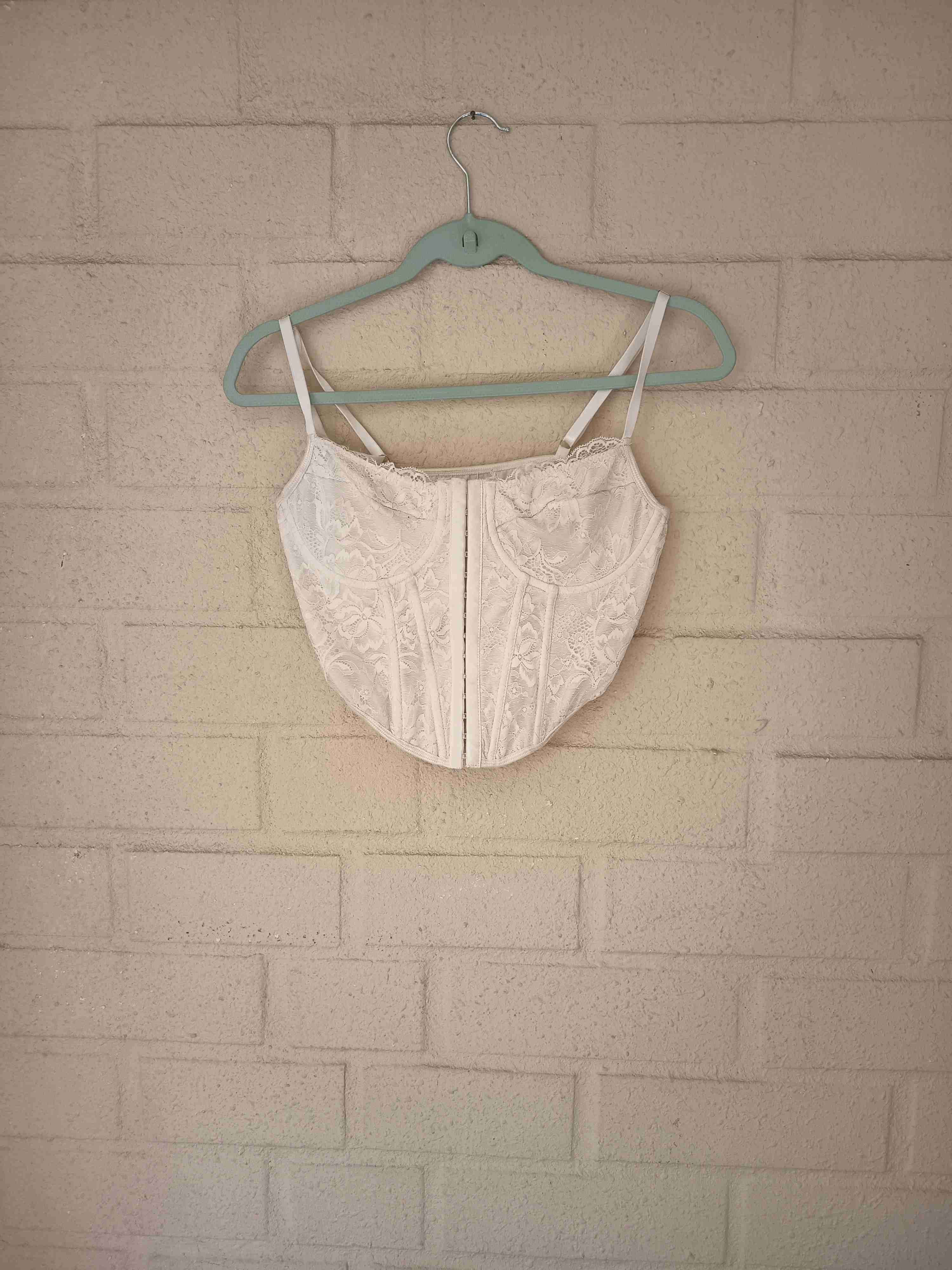 Corset blanco de encaje