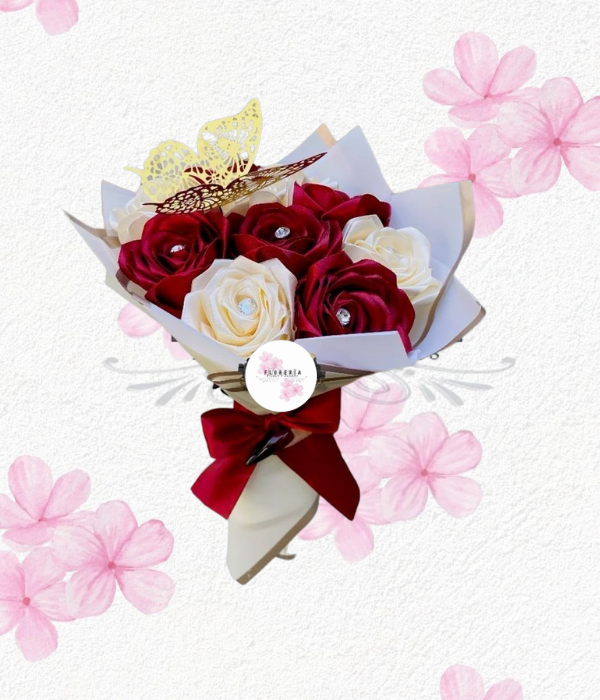 Ramo de rosas artificiales