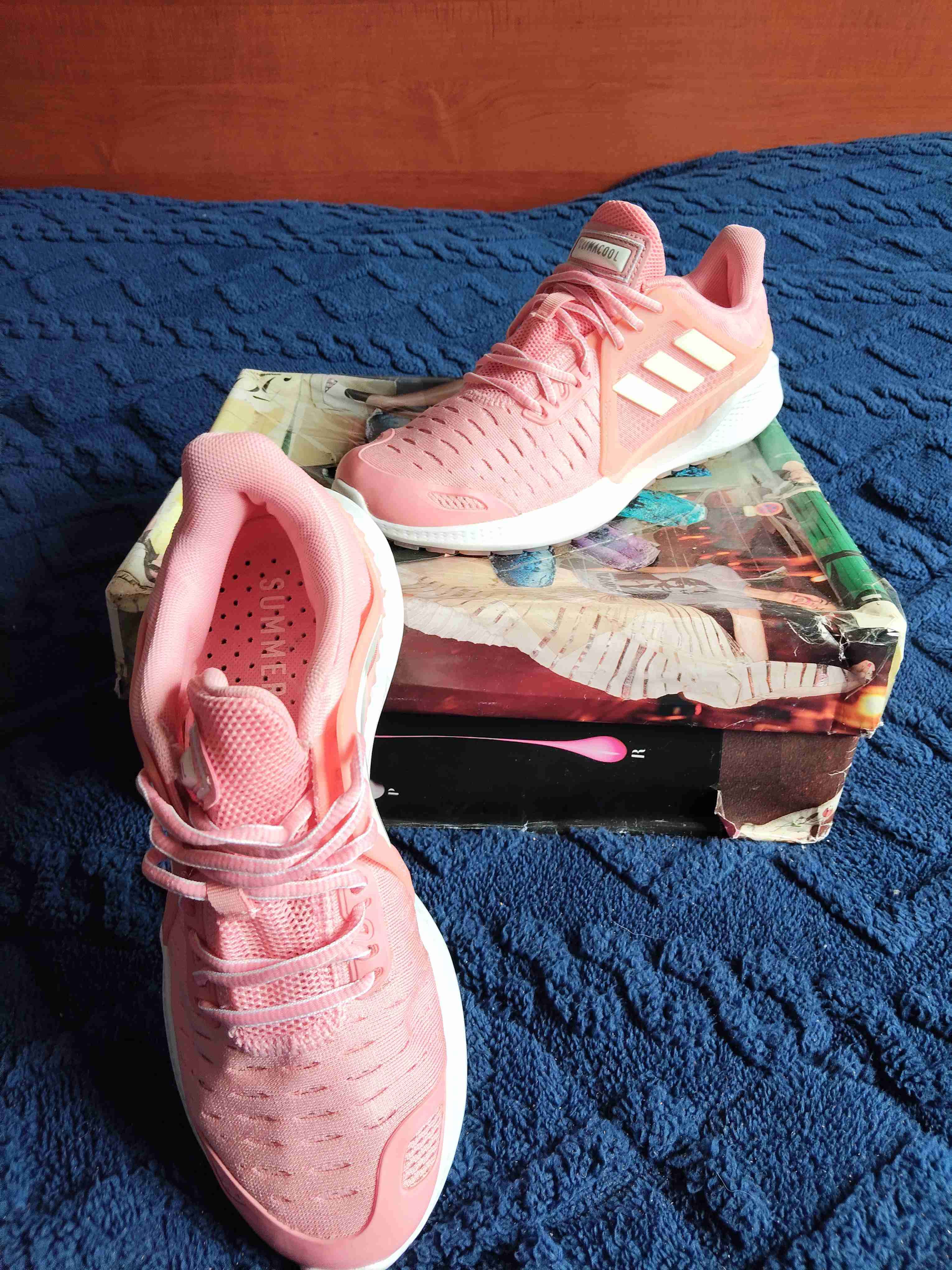 Zapatillas deportivas rosas - miniatura 2