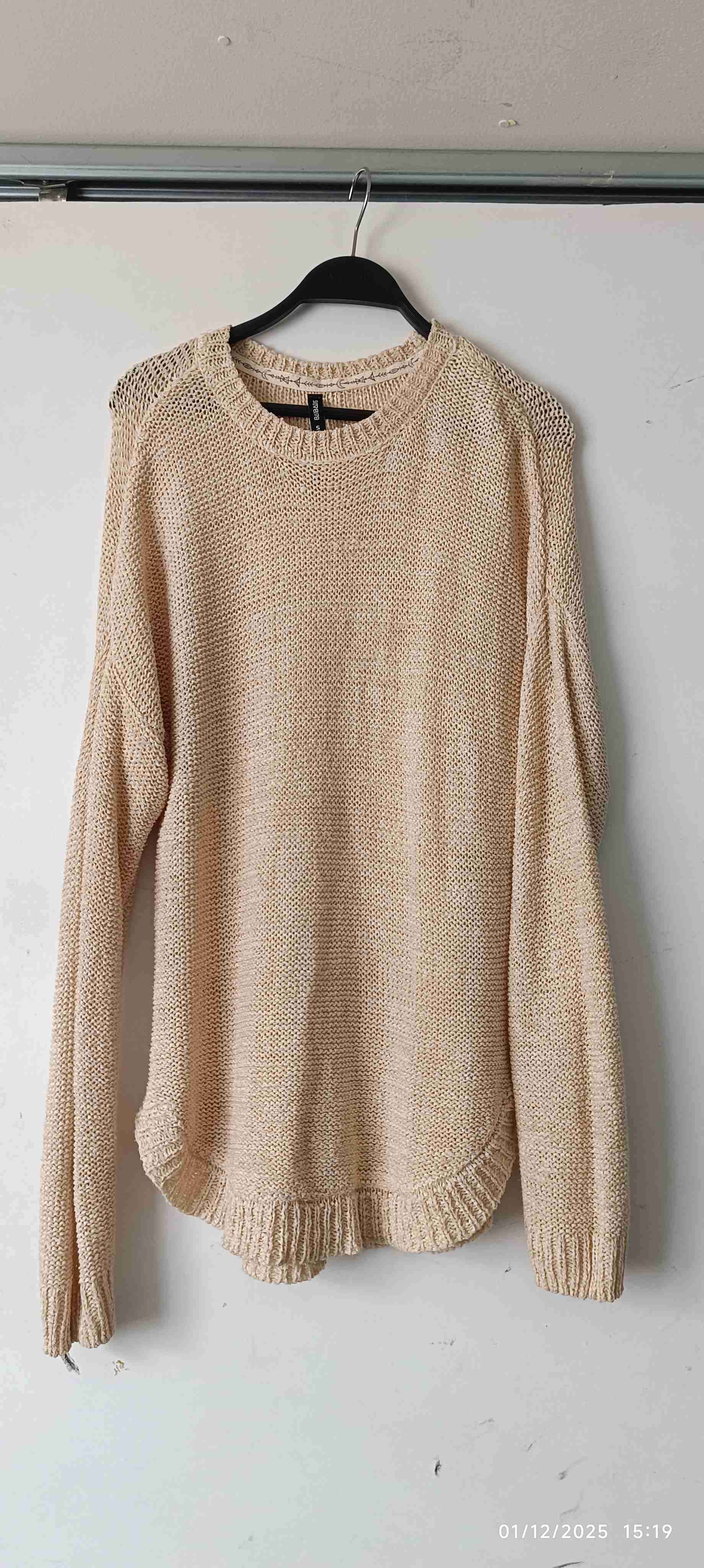 Sweater tejido color crema - miniatura 2