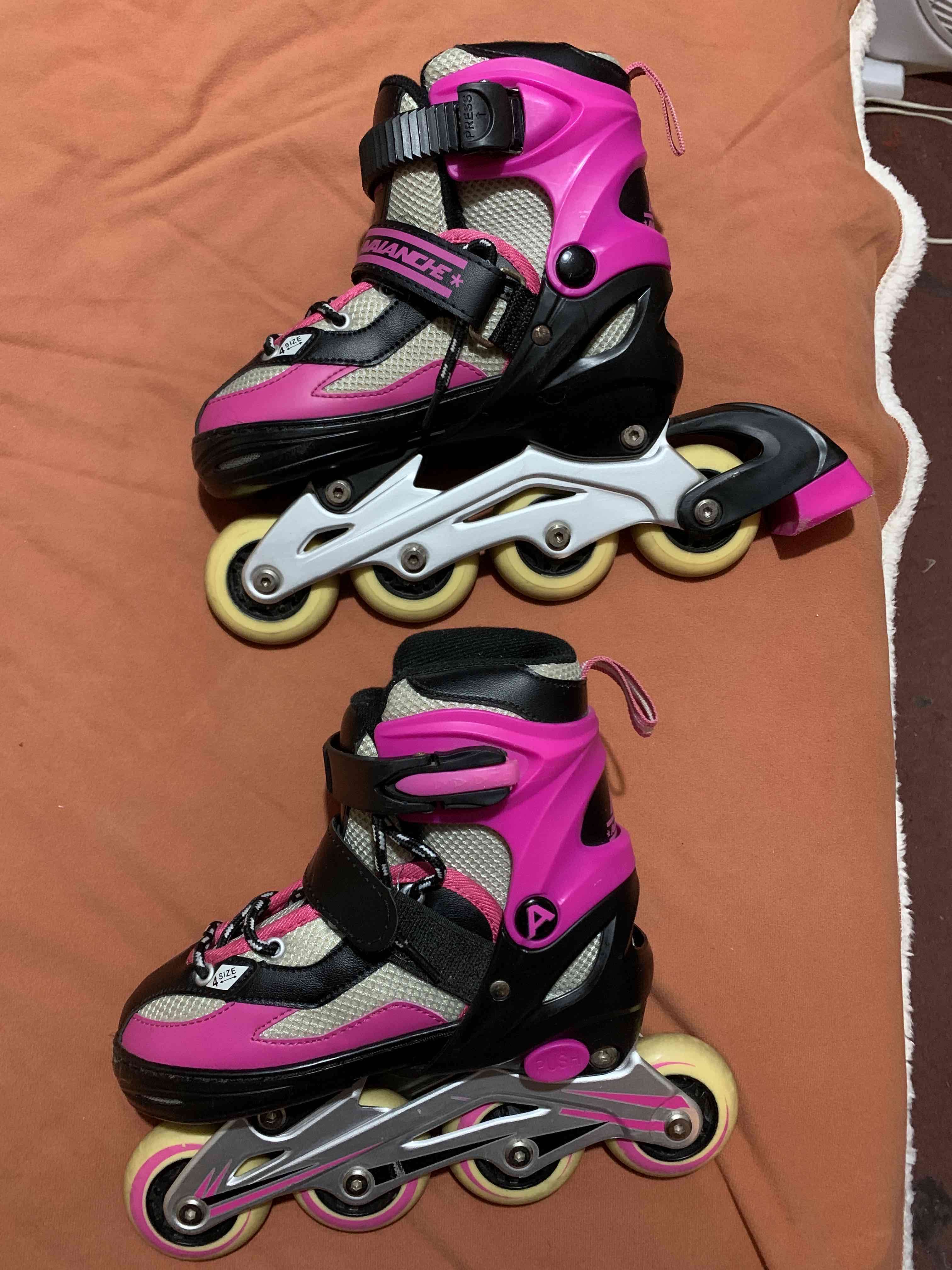 Patines en línea rosas