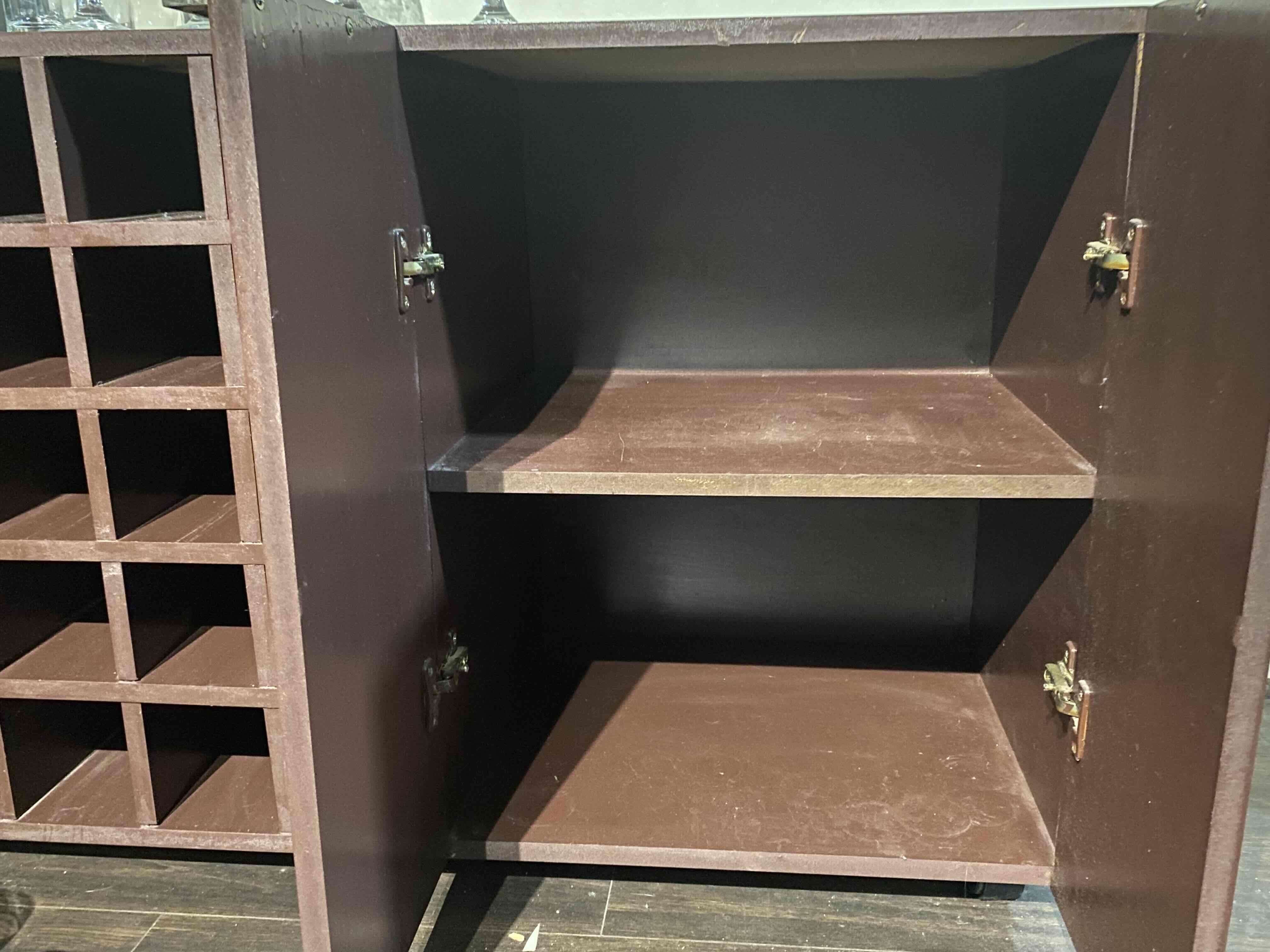 Mueble organizador de botellas - miniatura 2