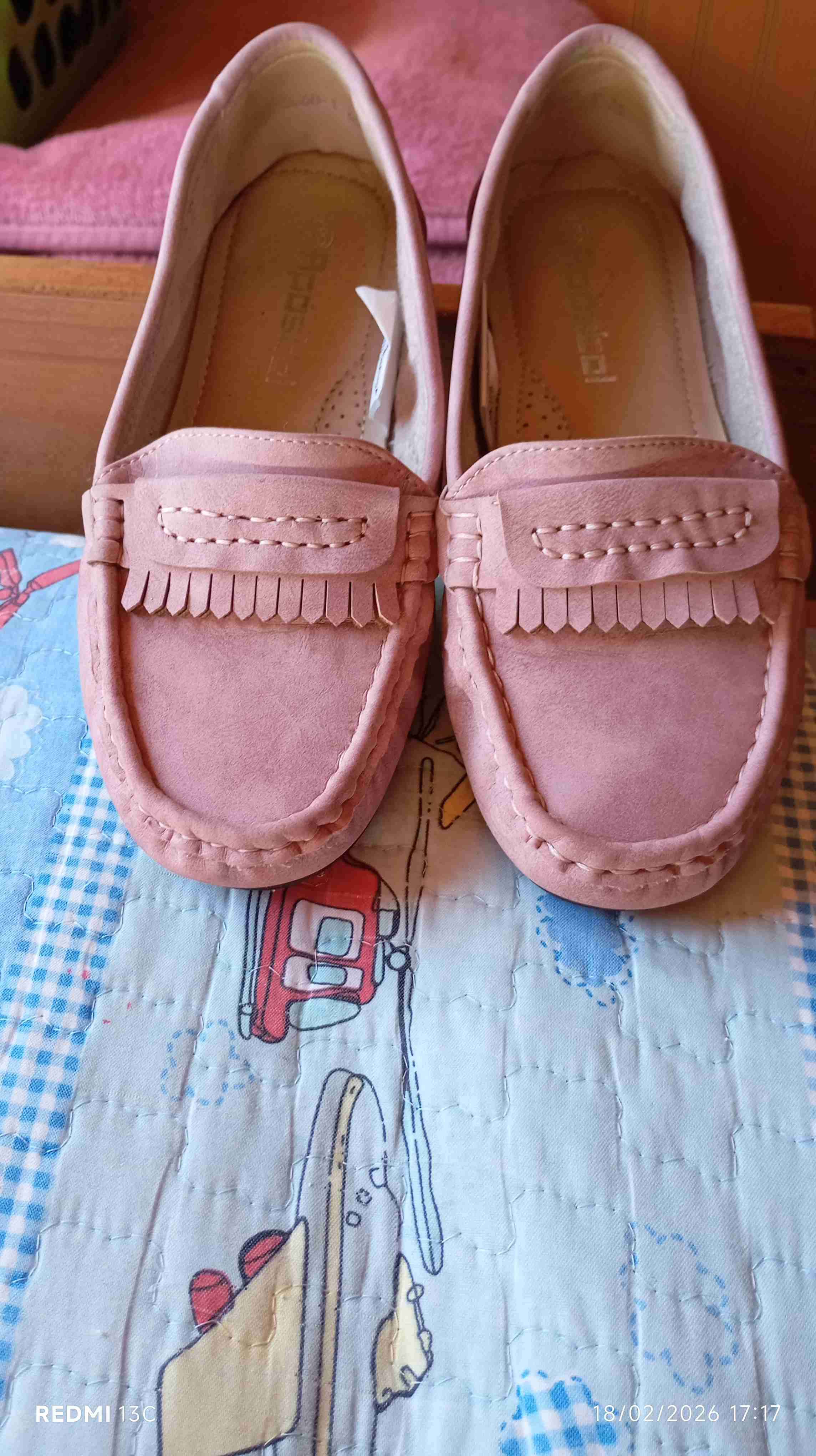 Mocasines rosados de cuero