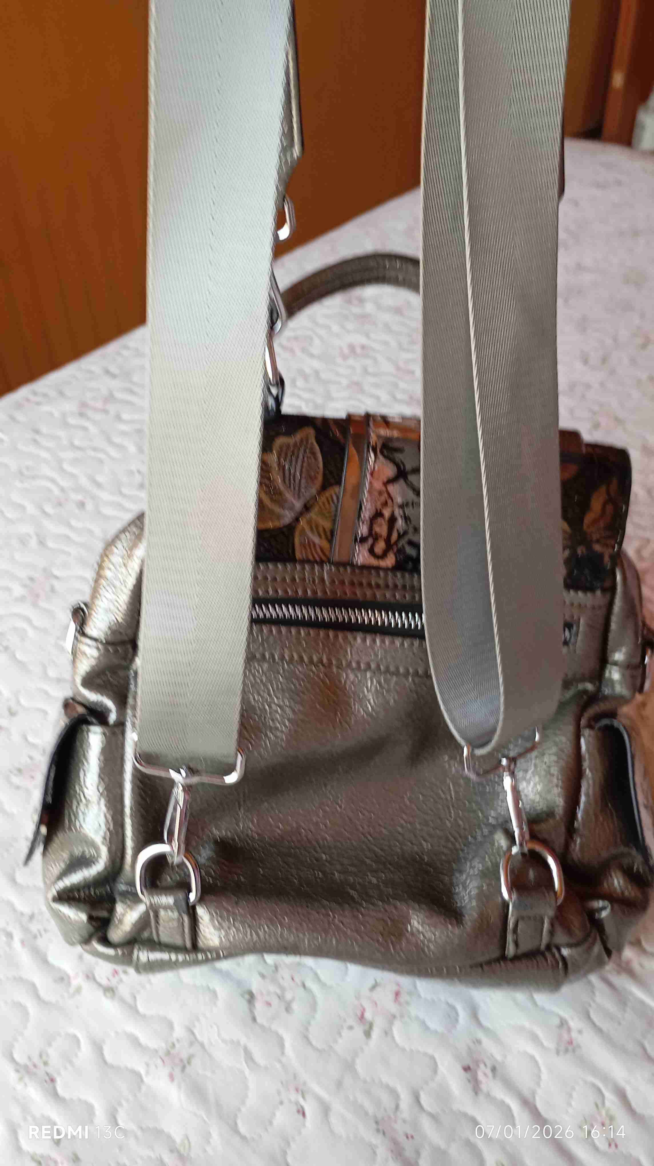 Cartera con diseño de mariposas - miniatura 3