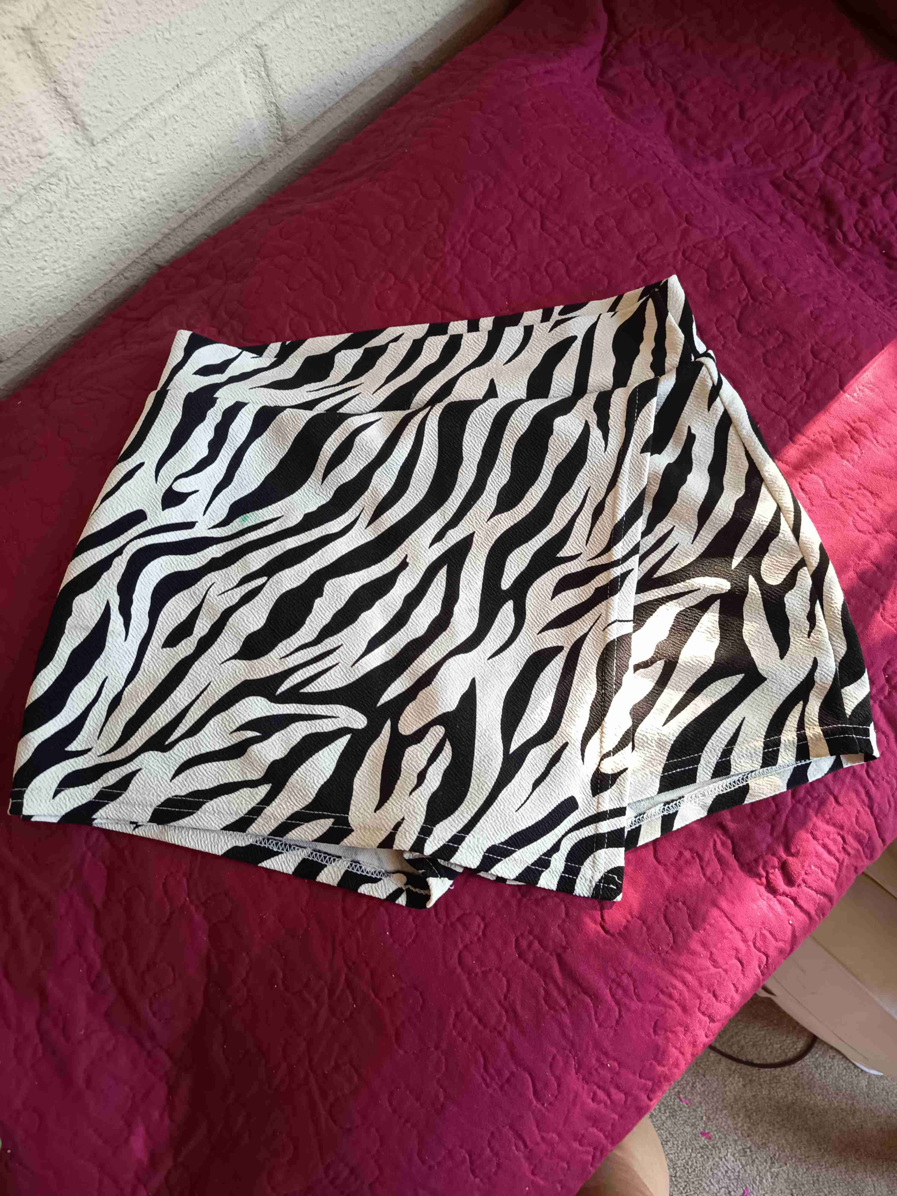 Falda corta estampado cebra