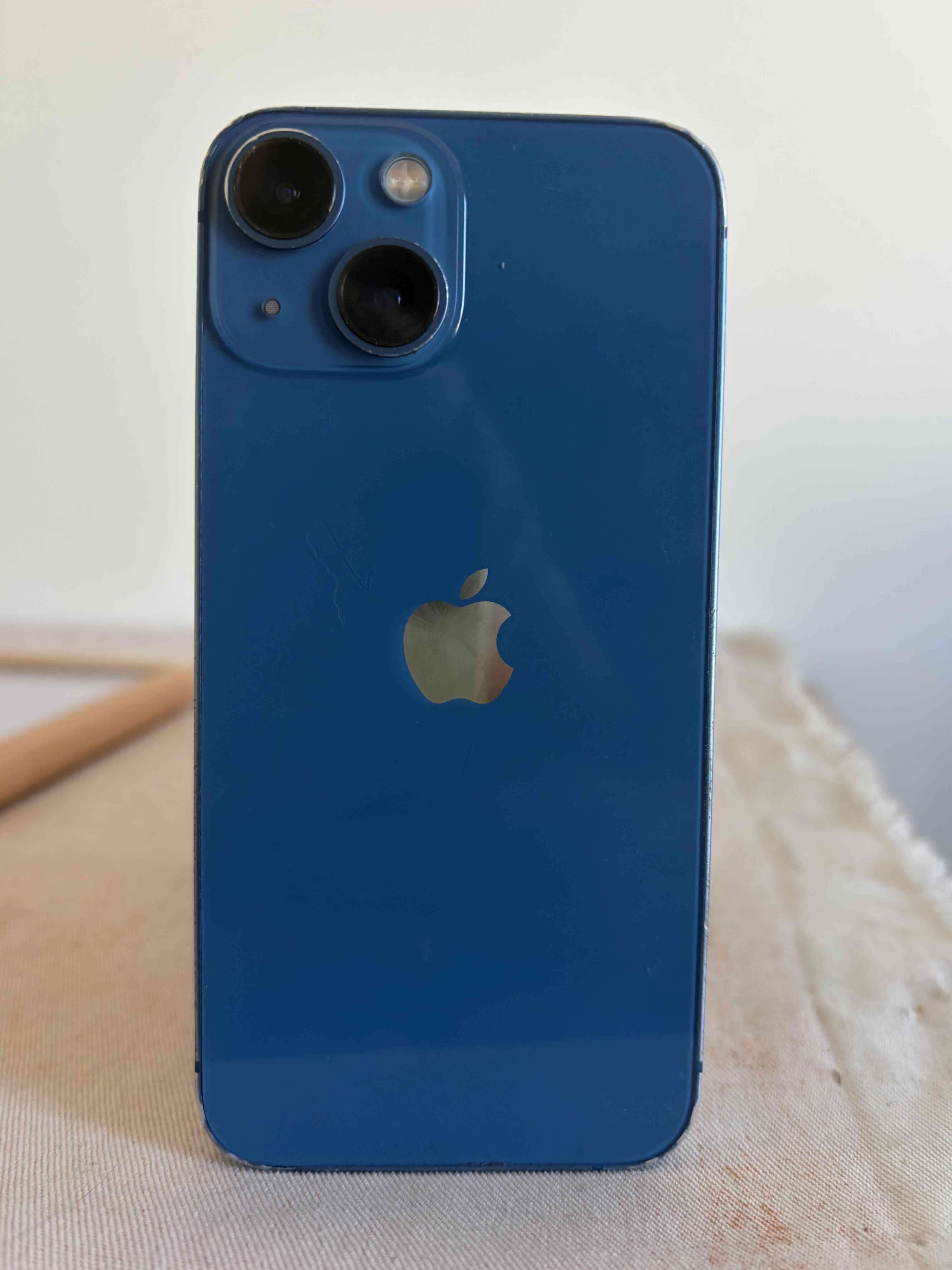 iPhone 13 mini 128gb Pantalla Trizada - miniatura 4