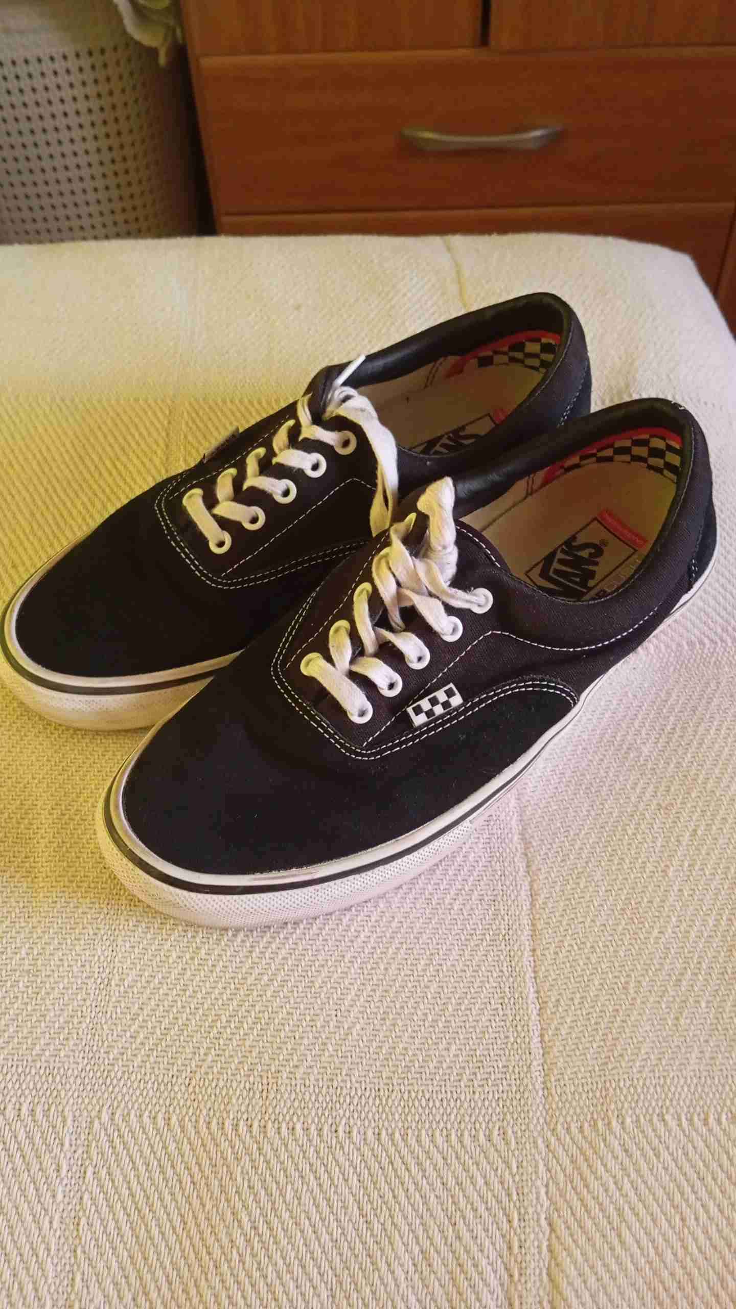 Zapatillas negras unisex casual