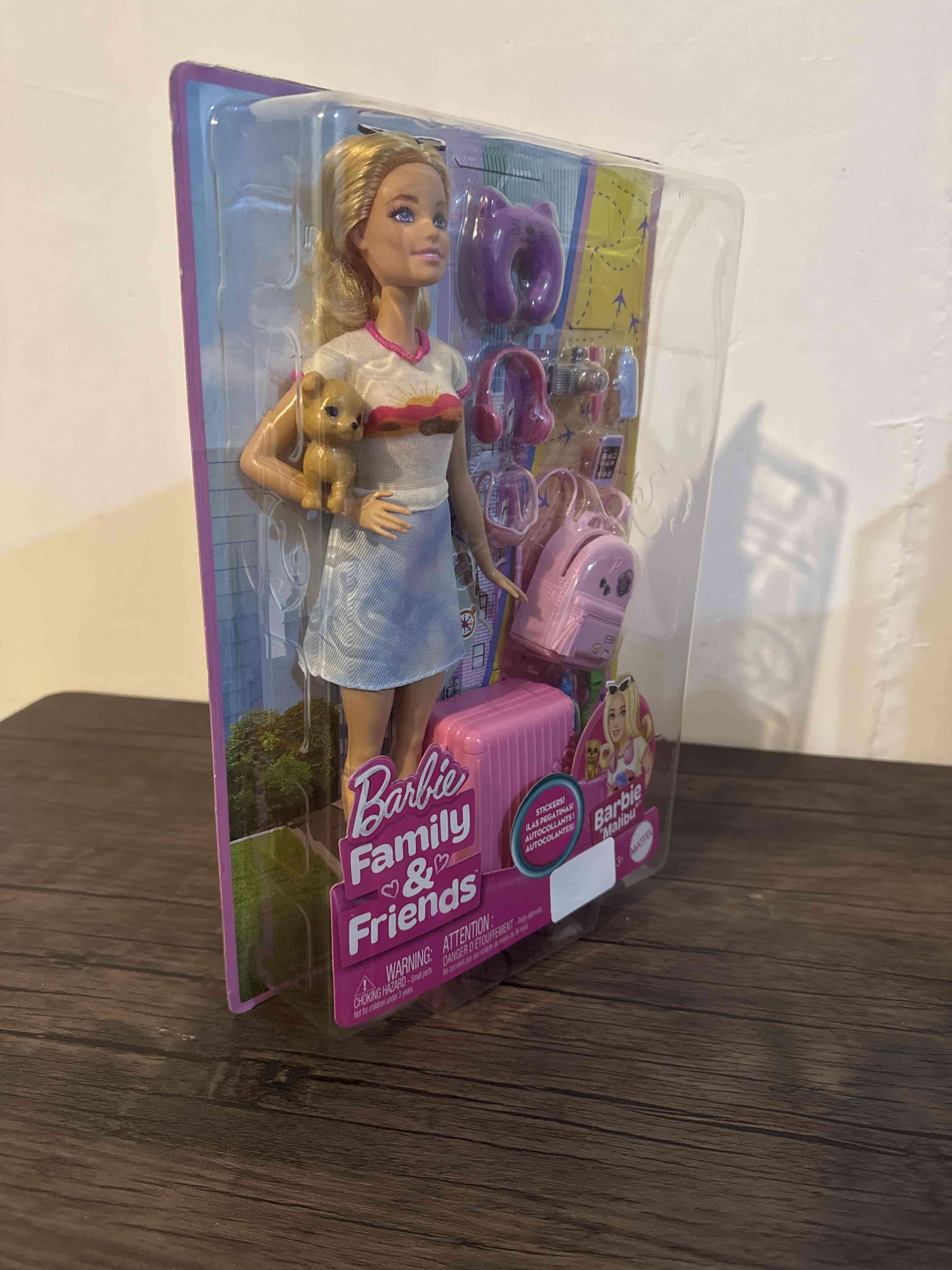 Muñeca Barbie Malibu con accesorios - miniatura 4