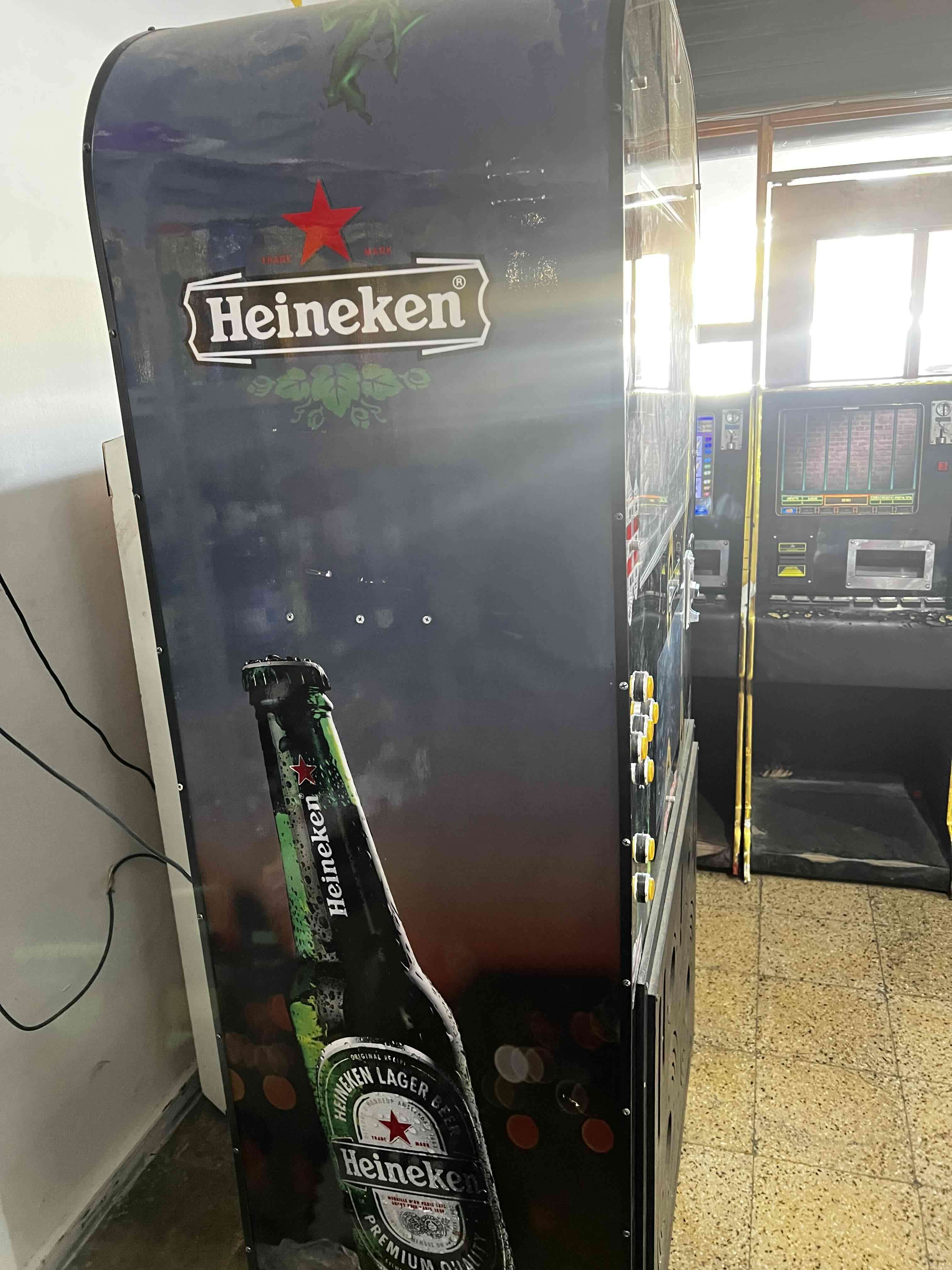 Maquina Rockola Heineken - miniatura 4