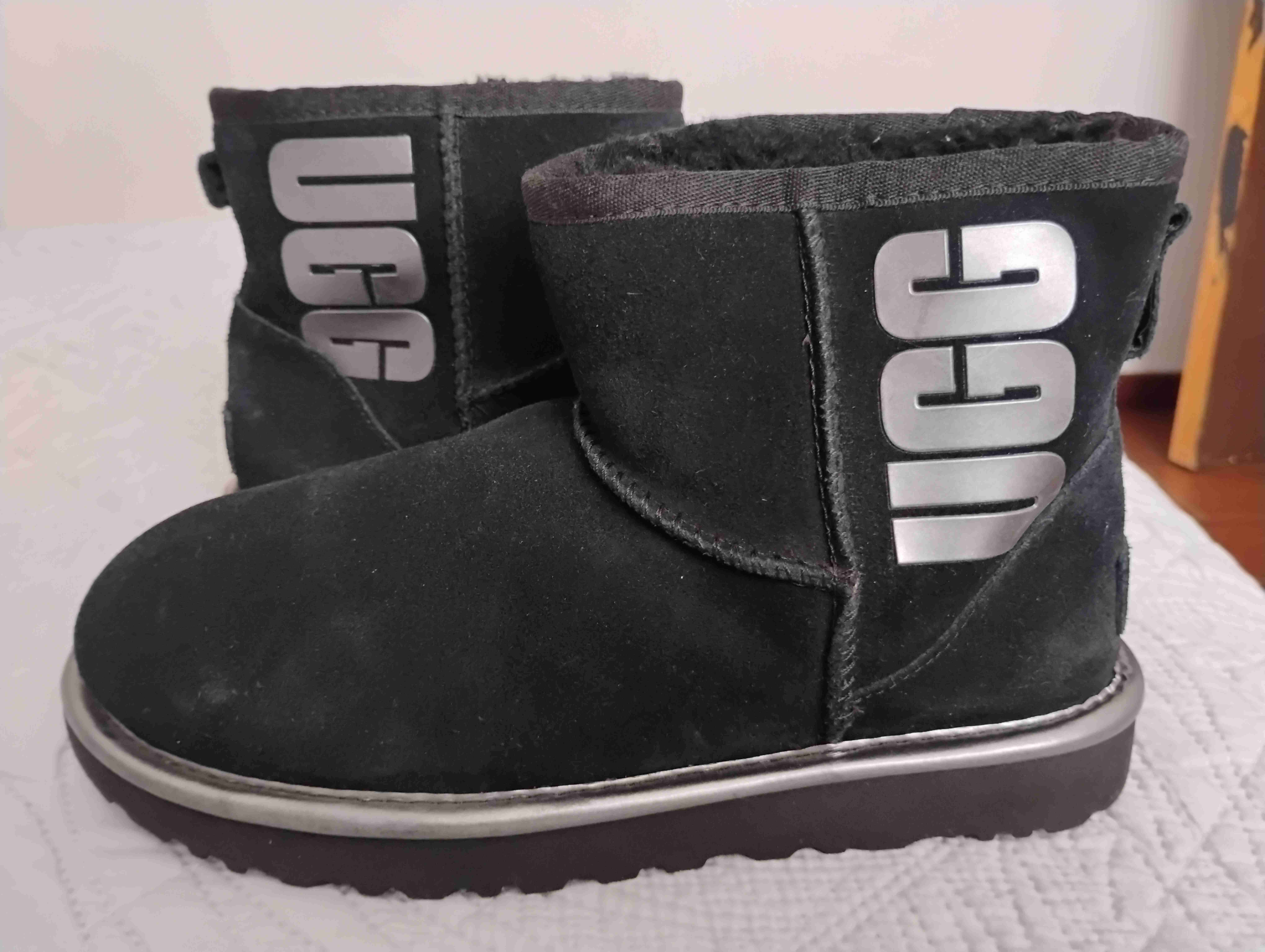 Botas negras UGG mujer nuevas