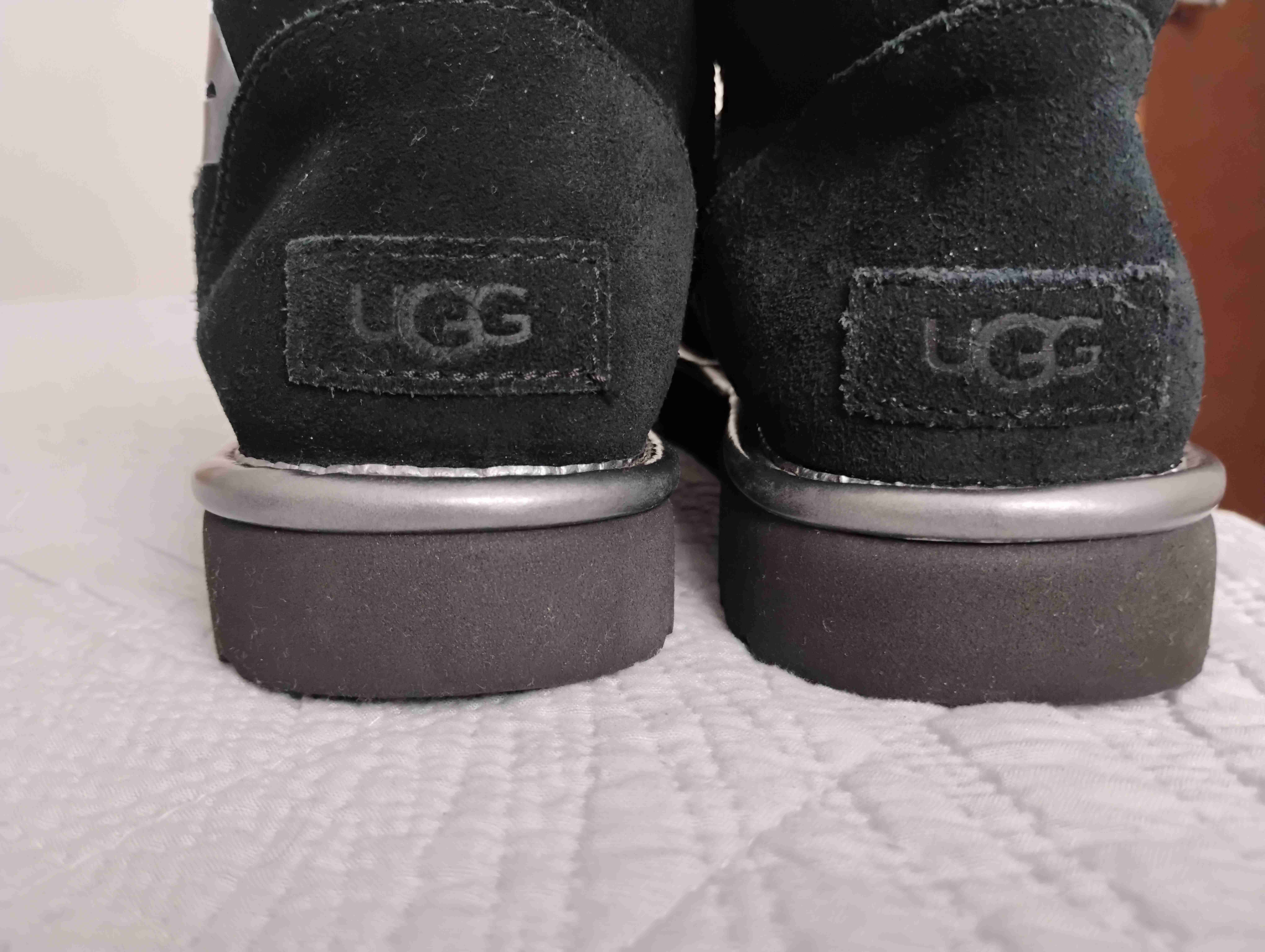Botas negras UGG mujer nuevas - miniatura 2