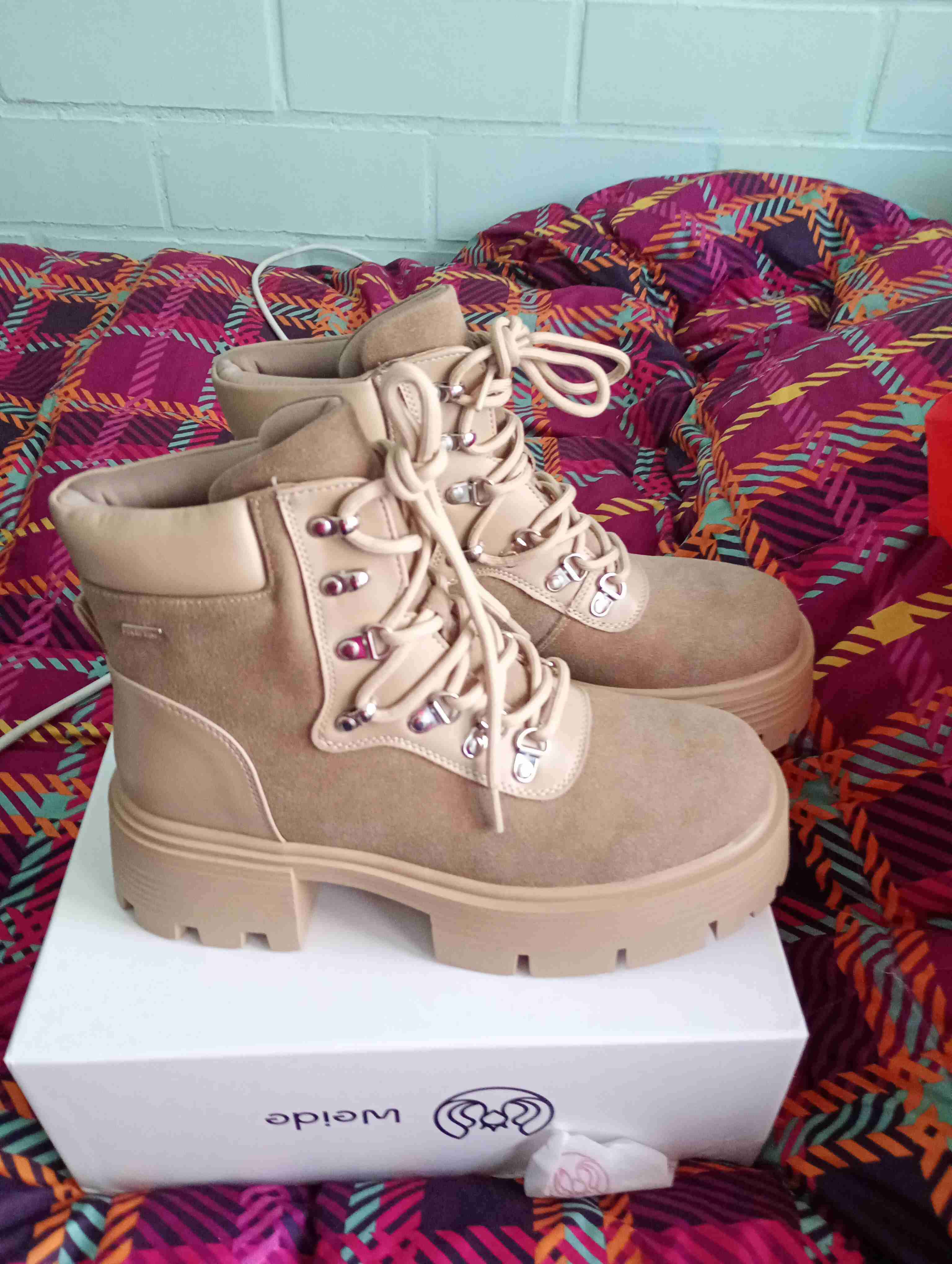 Botines beige con plataforma - miniatura 2