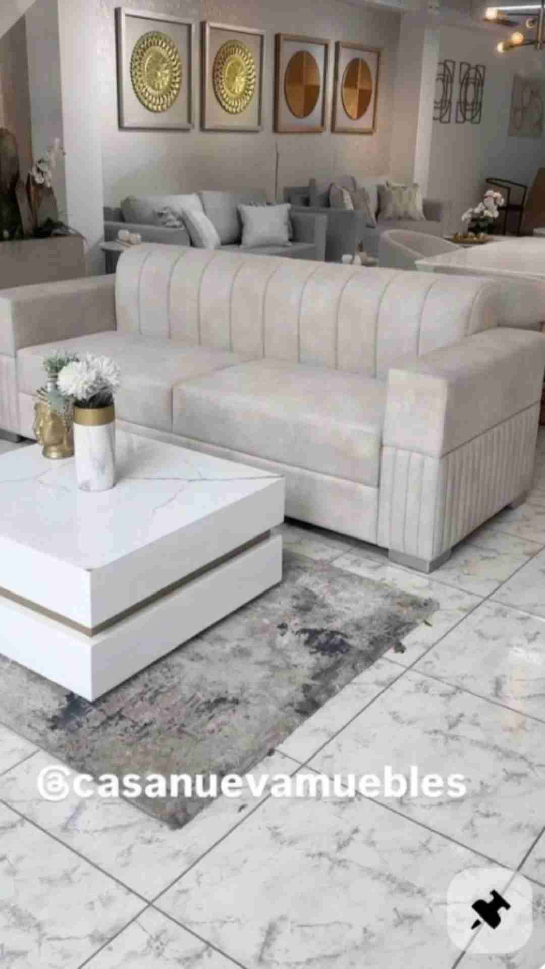 Sofá moderno multicolor - miniatura 2