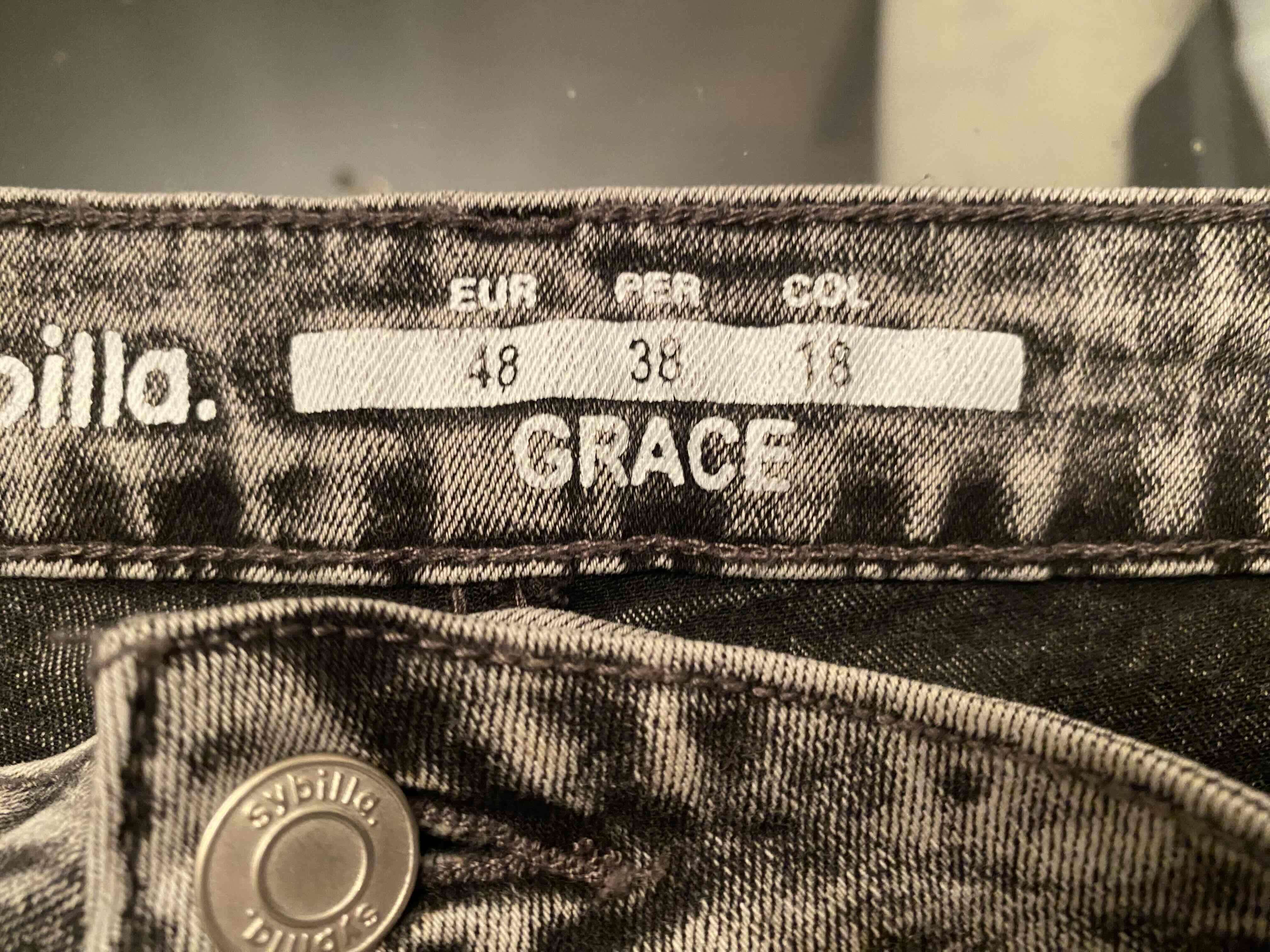 Jeans gris Sybilla nuevos - miniatura 3