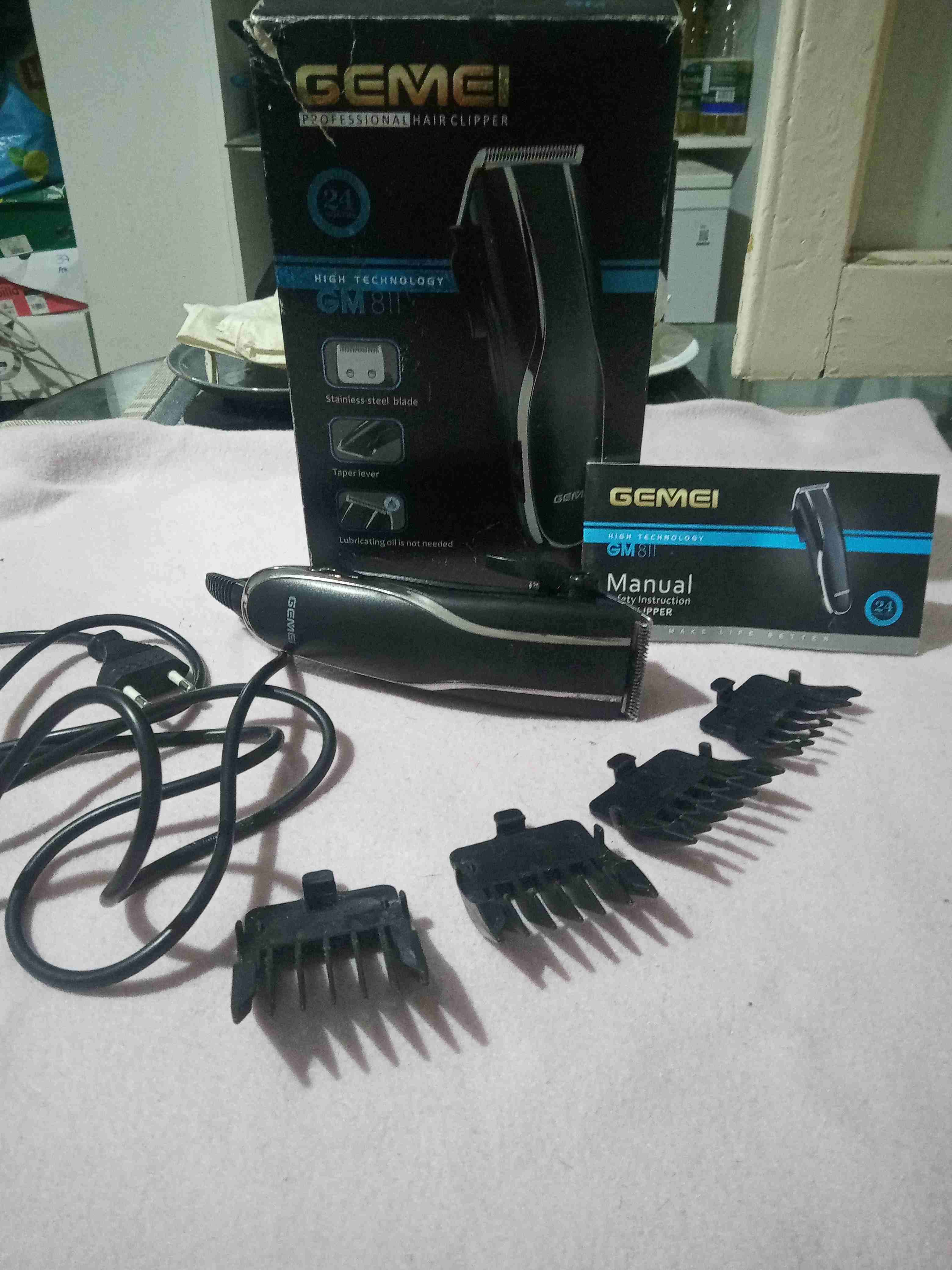 Cortadora de pelo Gemei GM 811