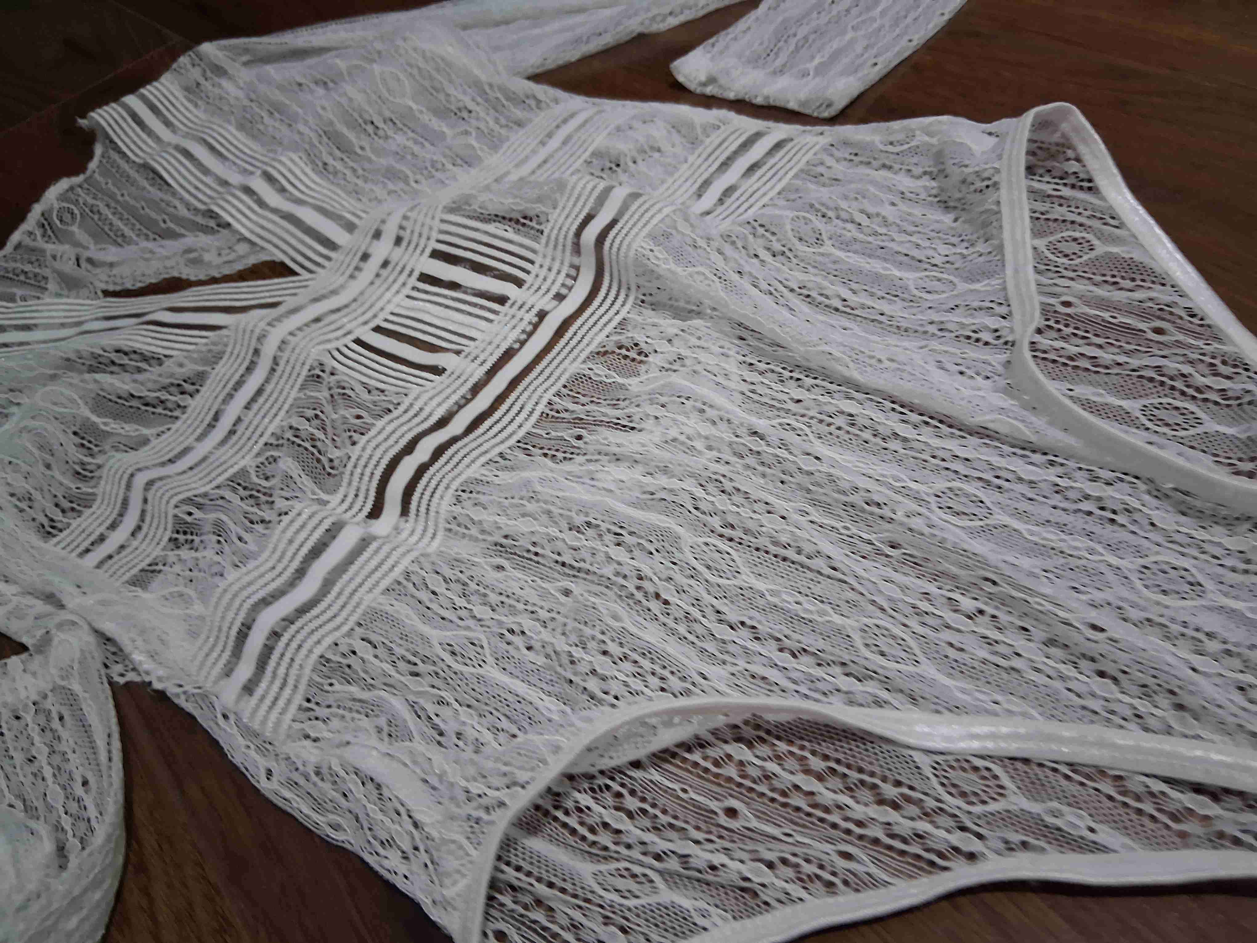 Body de encaje blanco - miniatura 2