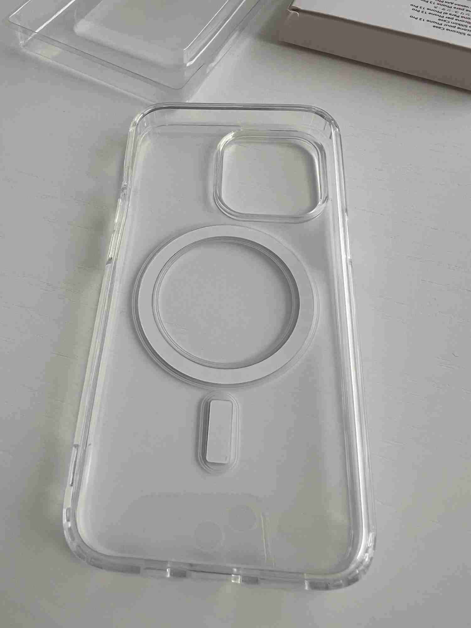 kit carcasa MagSafe+cargador inalámbrico a 12.000 - 4