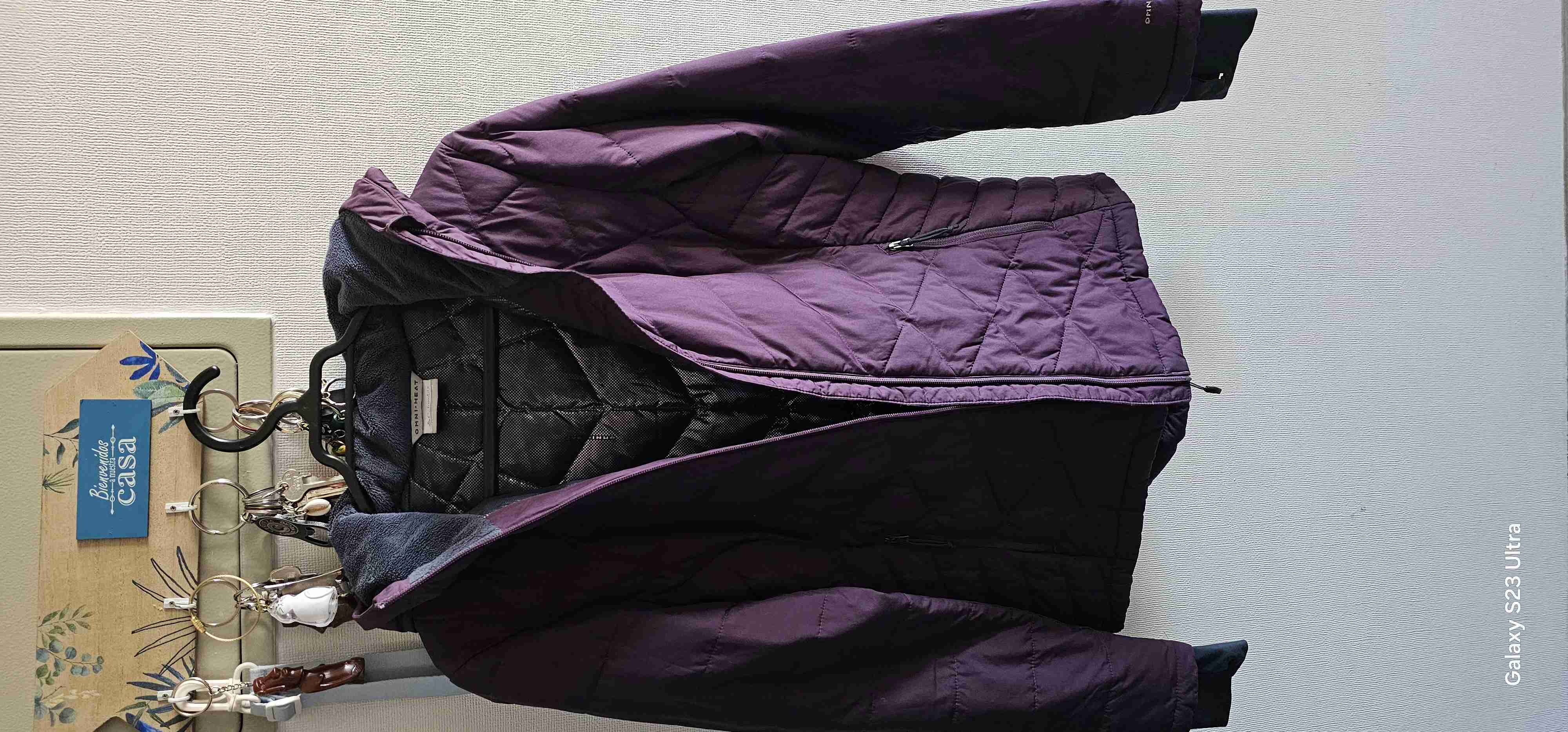 Chaqueta Columbia morada con capucha - miniatura 3