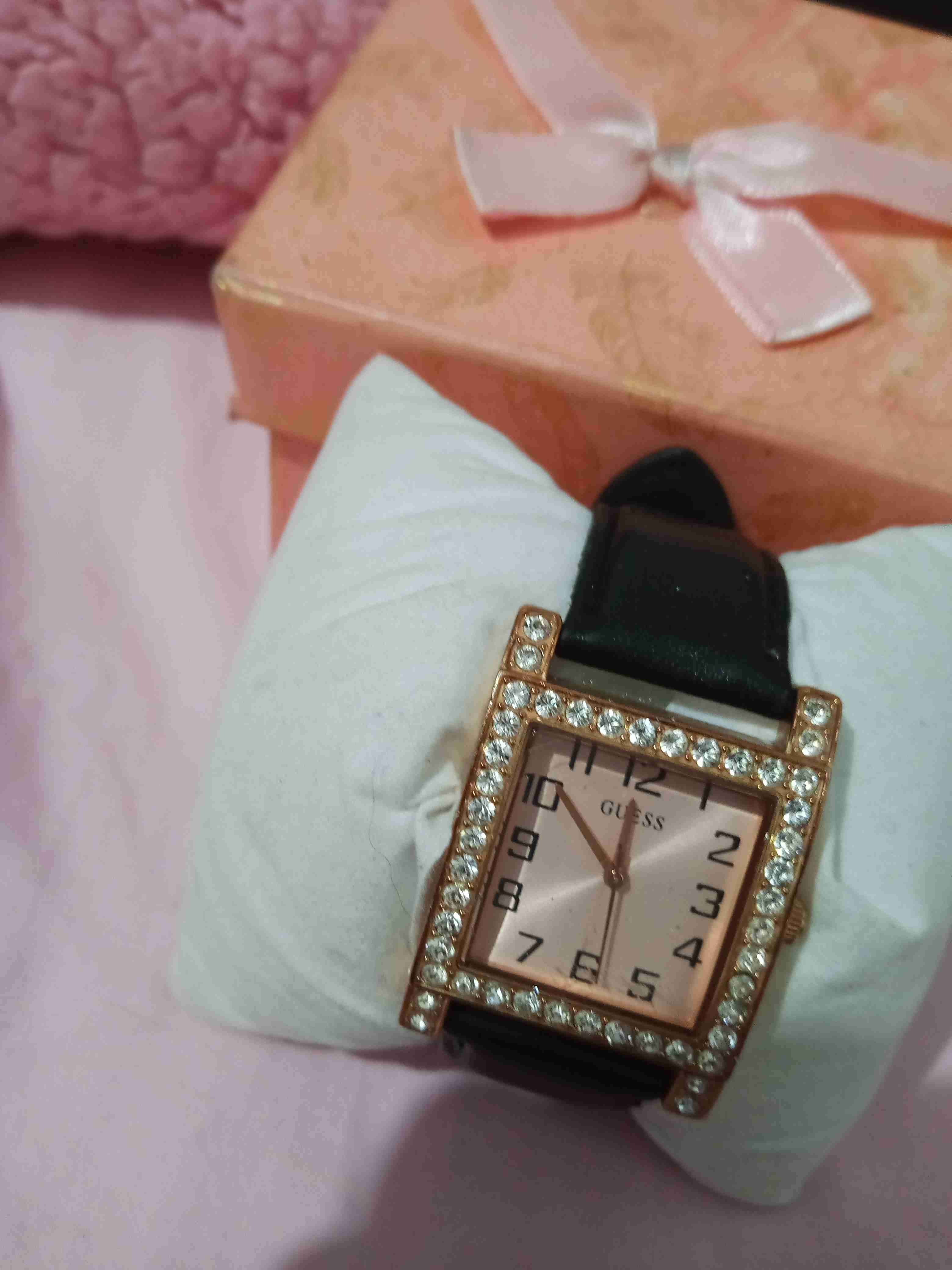 Reloj Guess dorado con cristales - miniatura 6