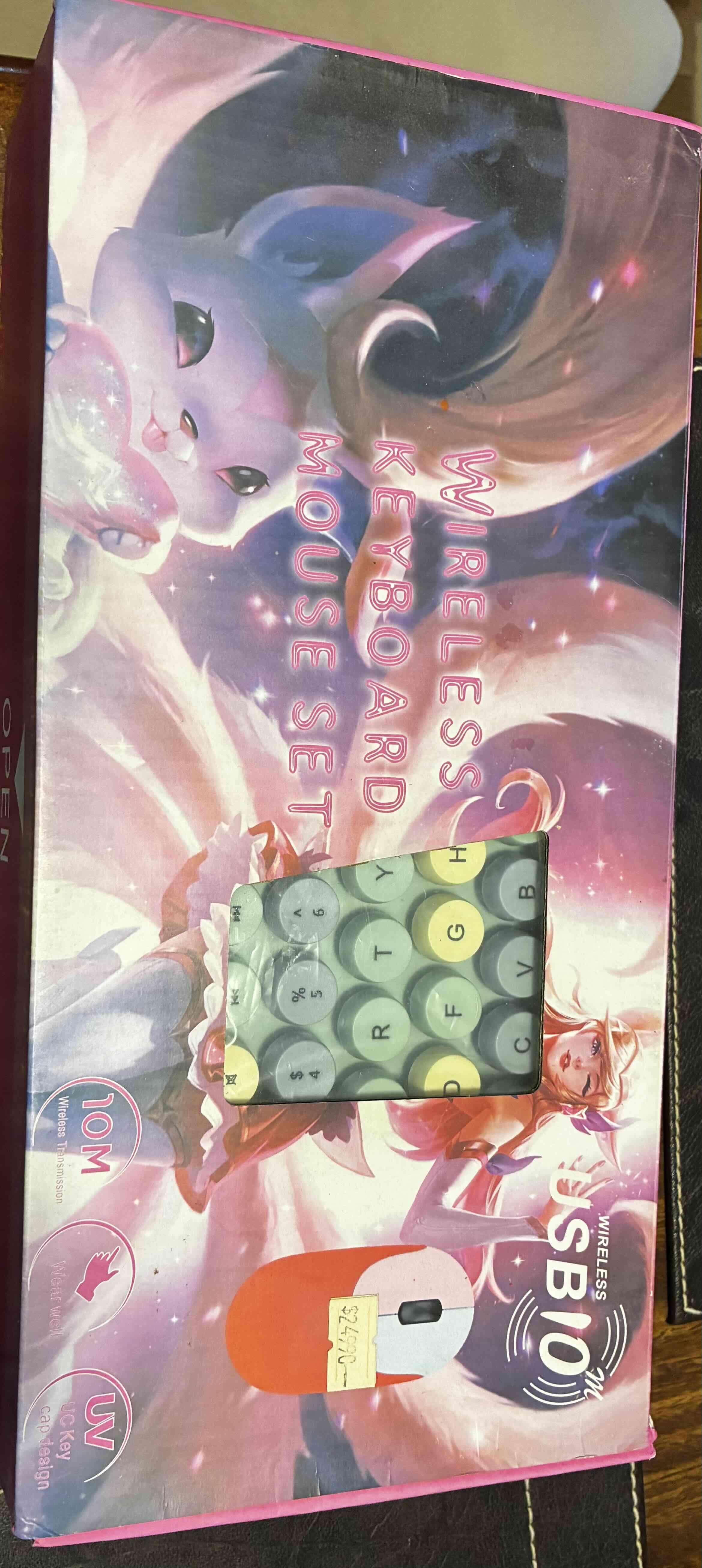 Teclado y mouse inalámbricos RGB - 4