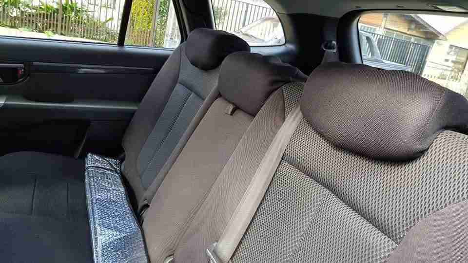 SUV Hyundai usada gris - 6