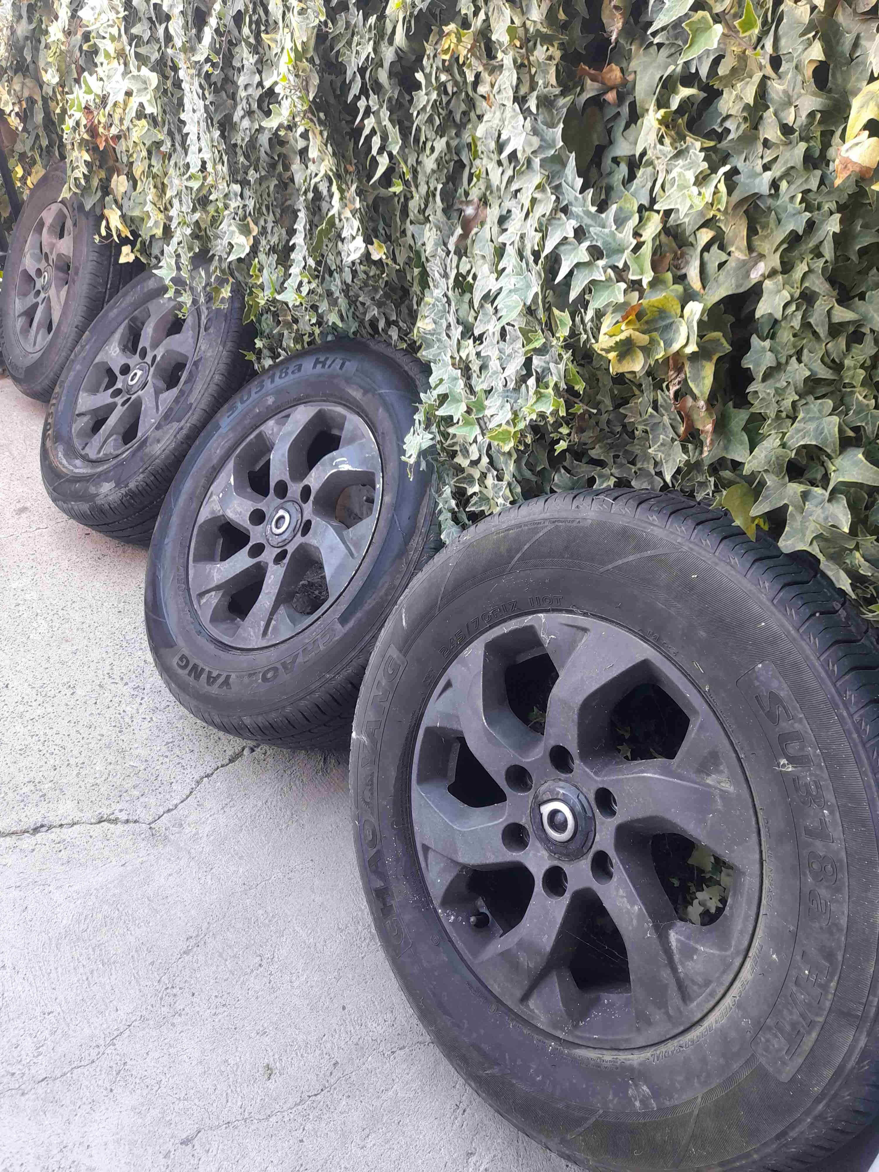 Set de 4 llantas con neumáticos