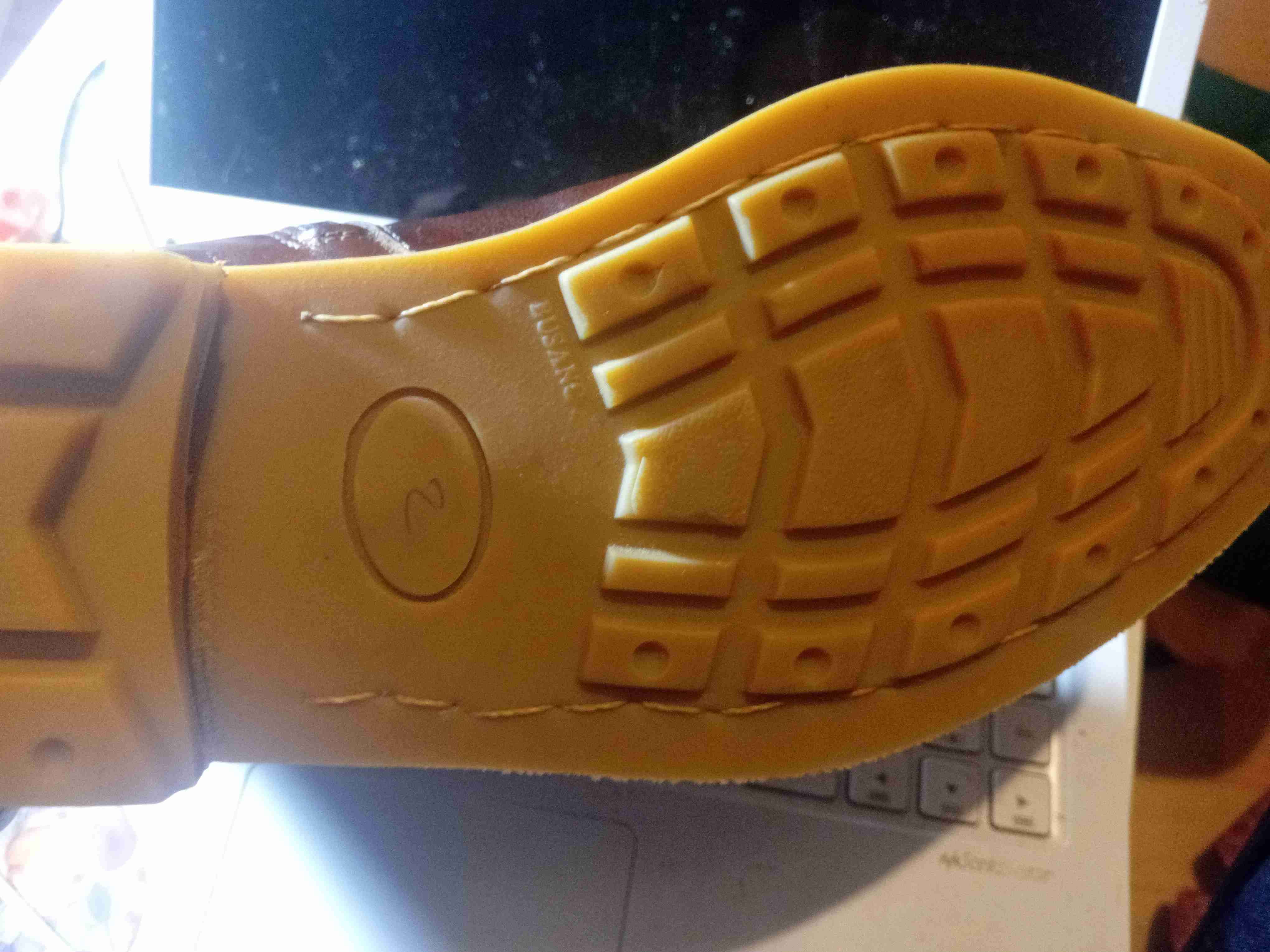 Botín de cuero café fabricación chilena - 3