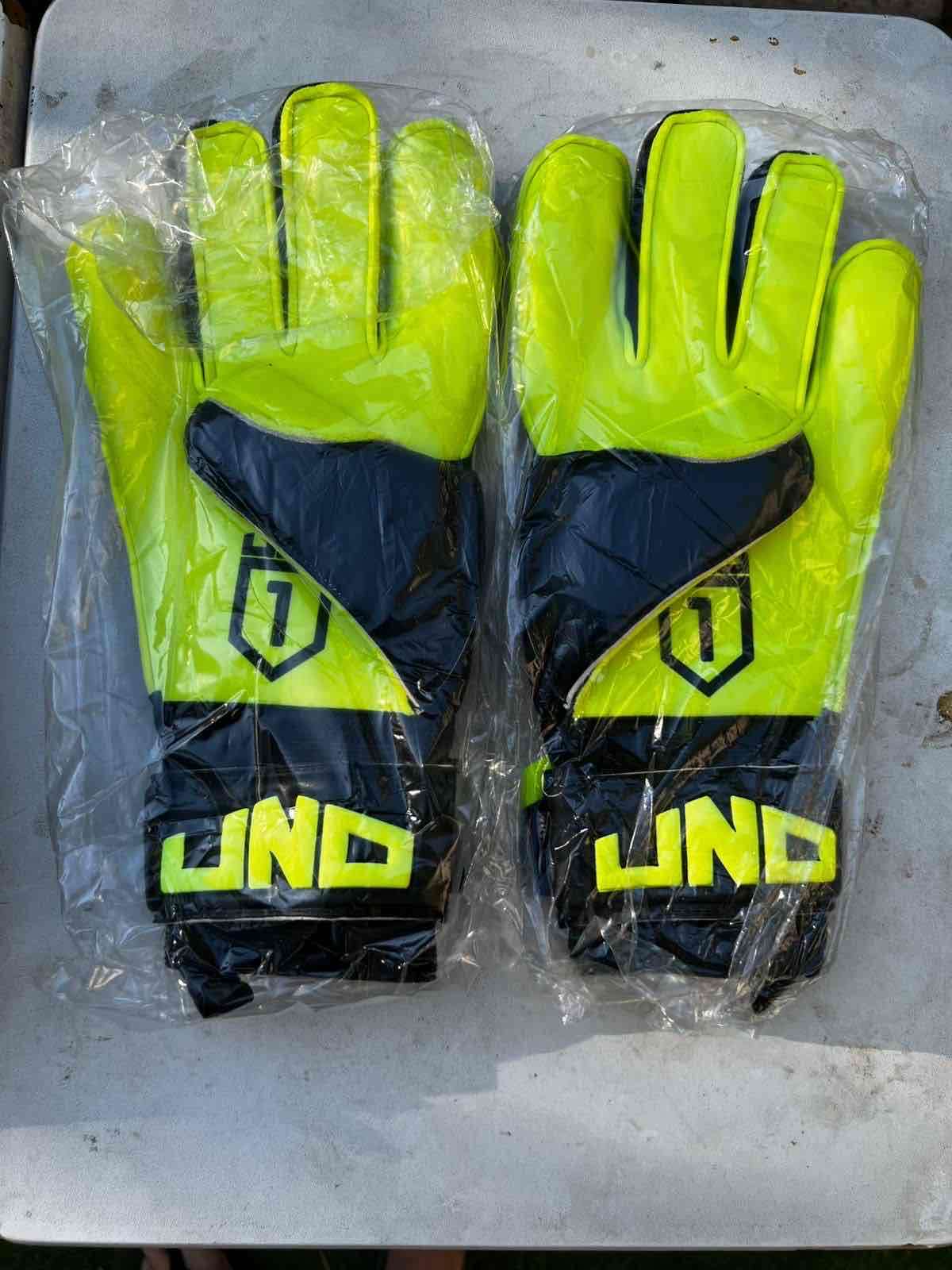 Guantes de Arquero Uno Claudio Bravo - 2