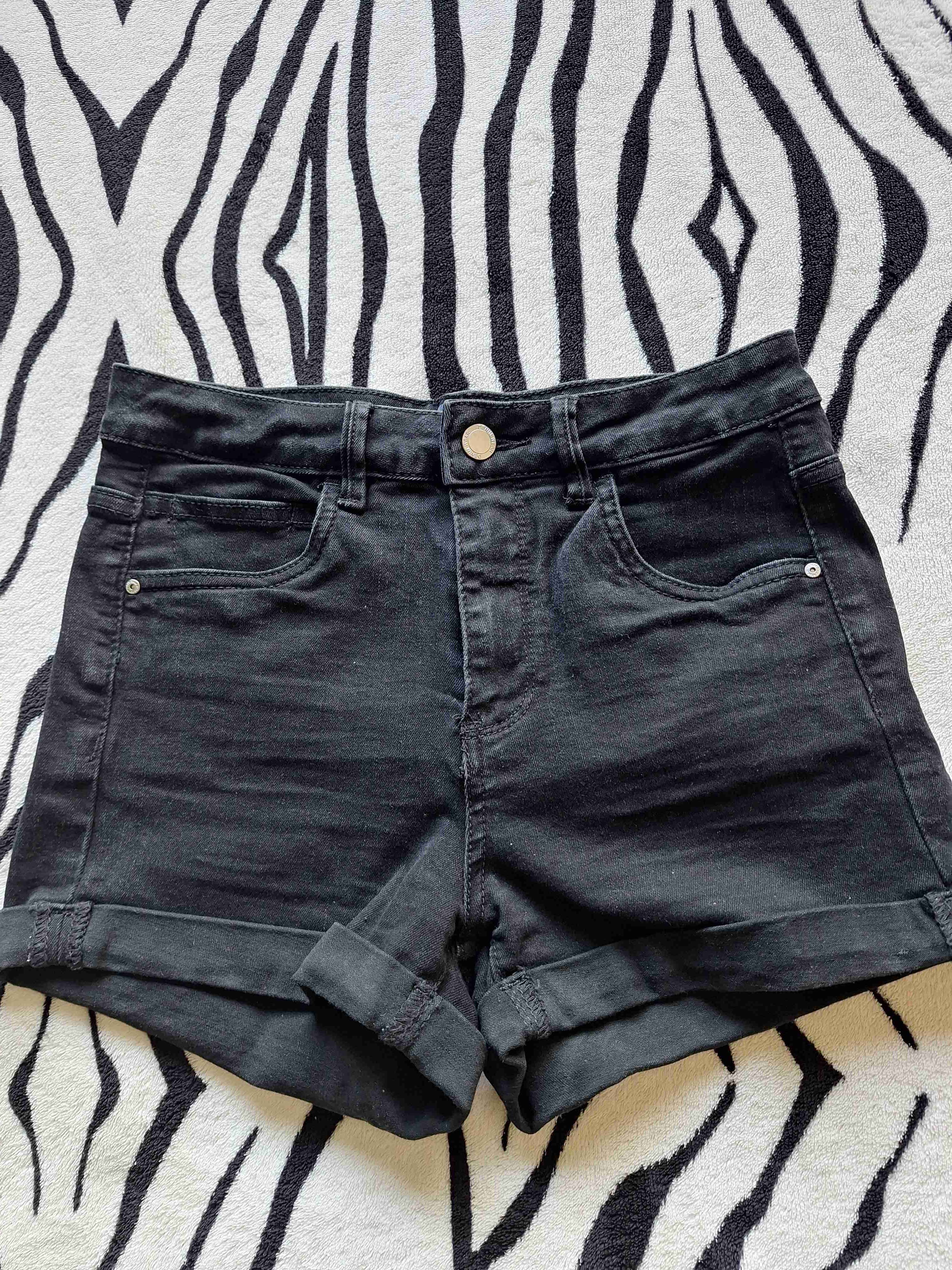 Shorts negros denim