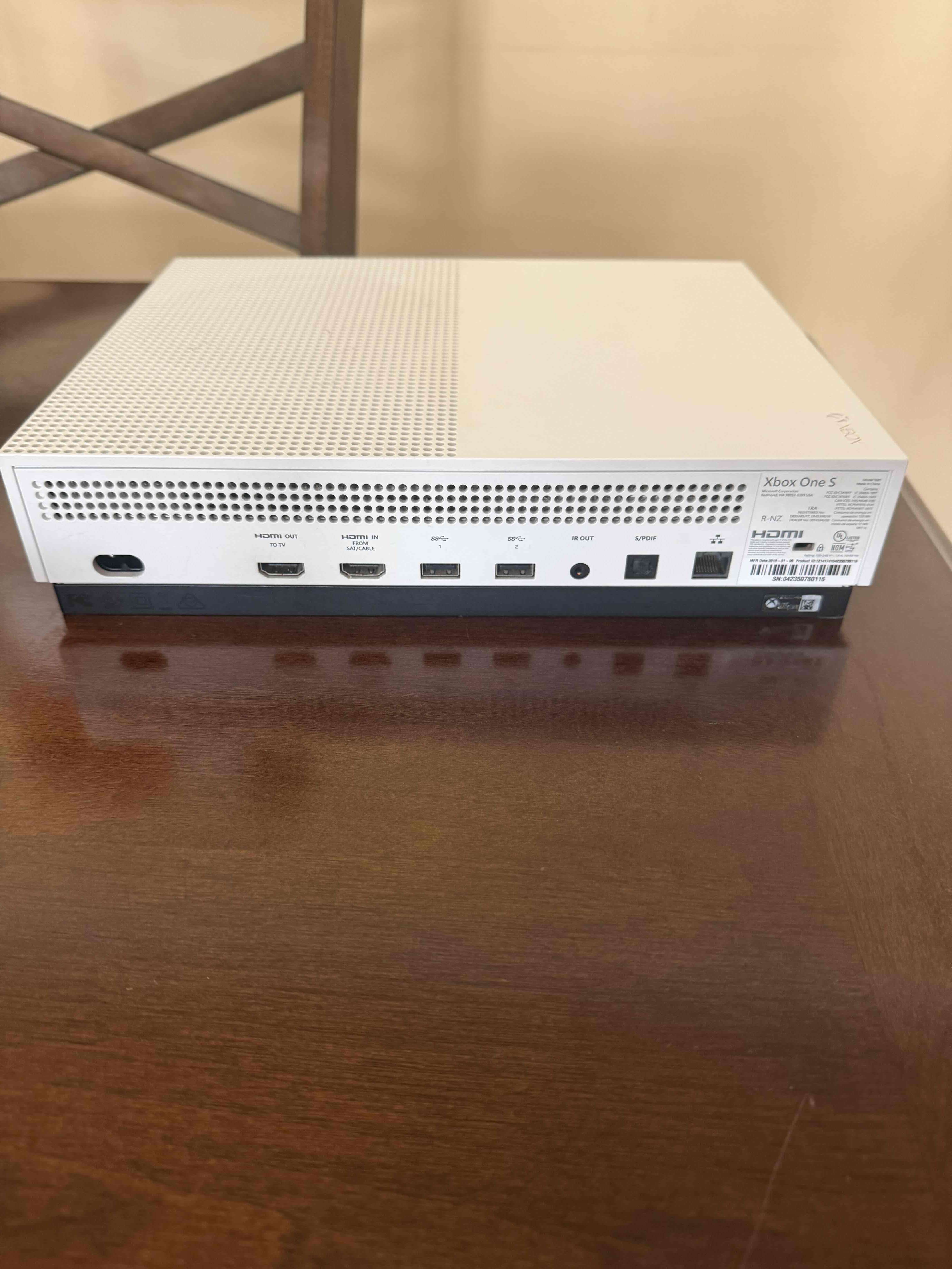 Consola Xbox One S blanca