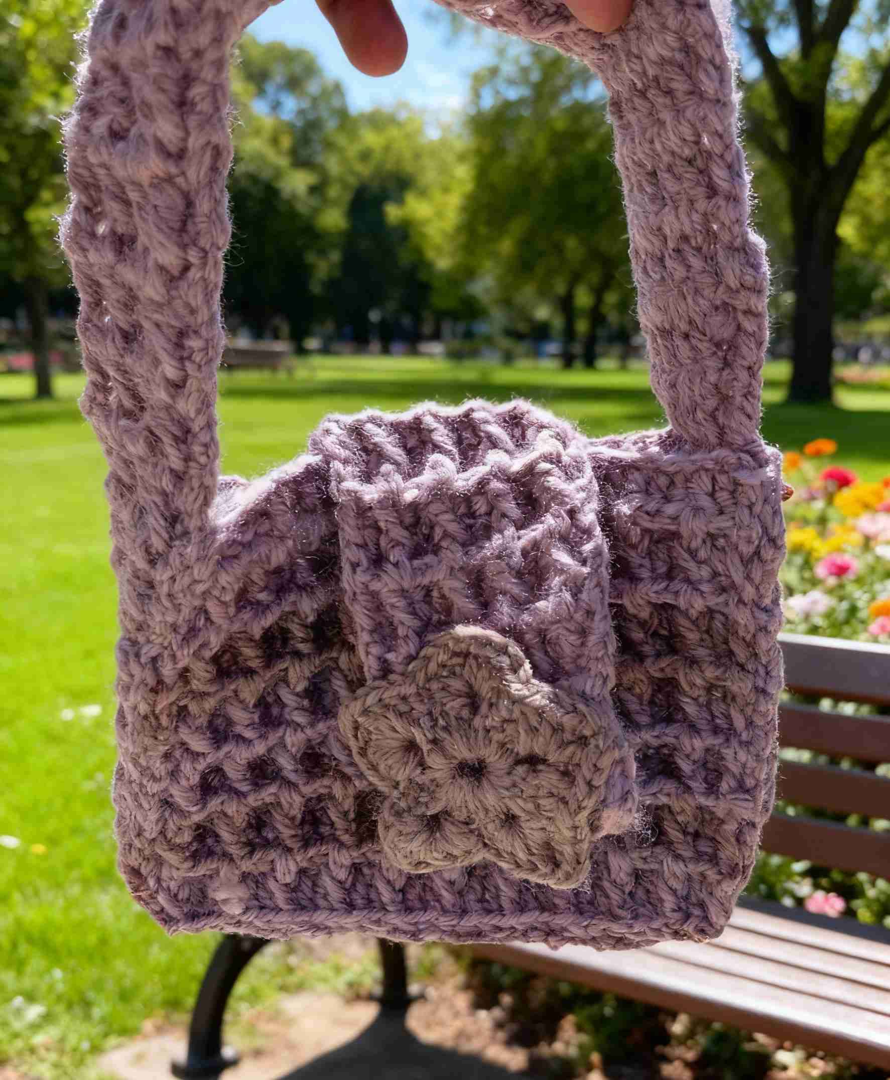 Bolso de crochet lila - miniatura 2