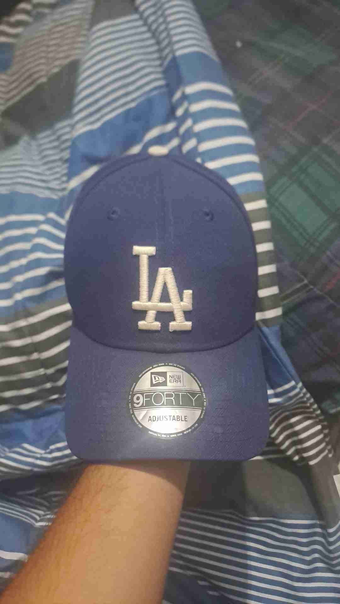 se venden Gorros marca LA Y NBA - 2