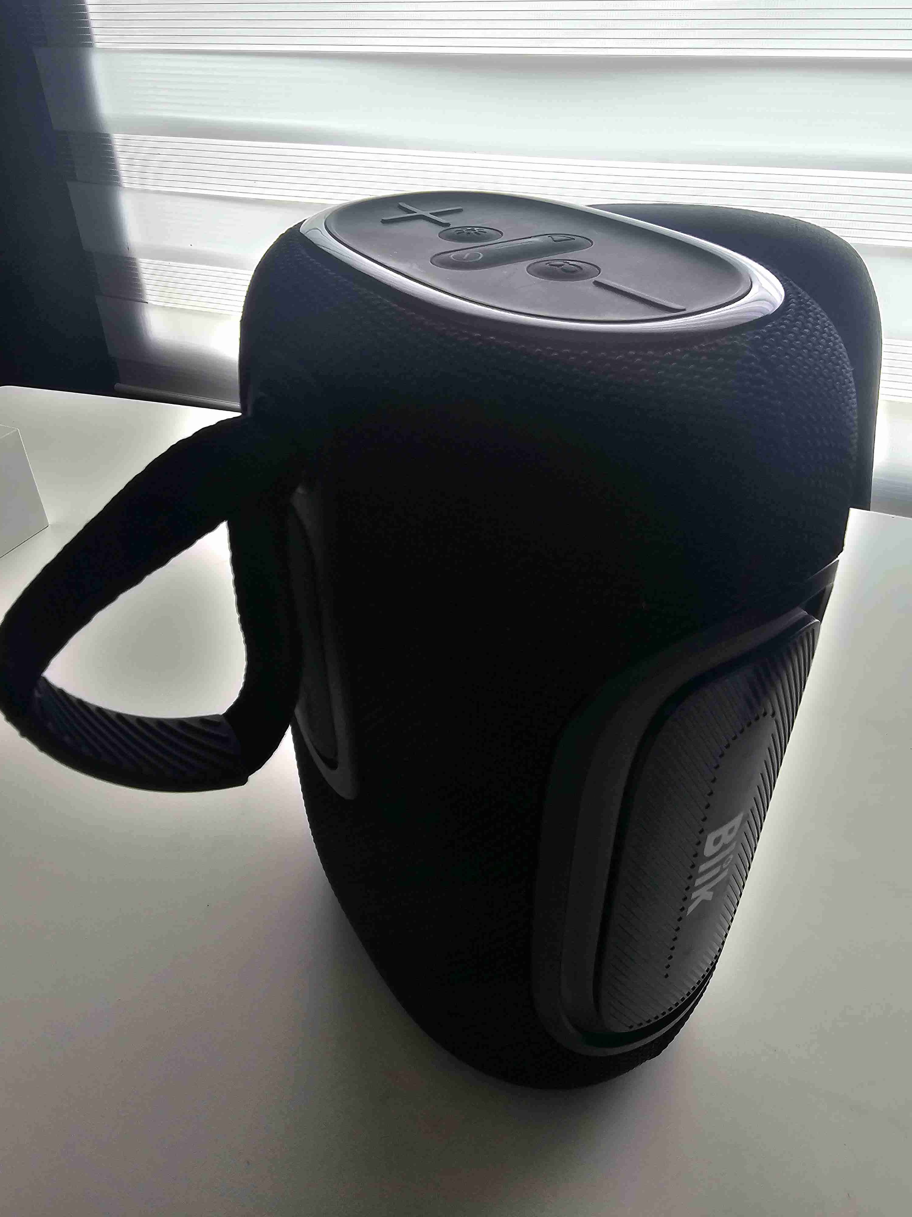 Altavoz Blik con bajo potente - 4