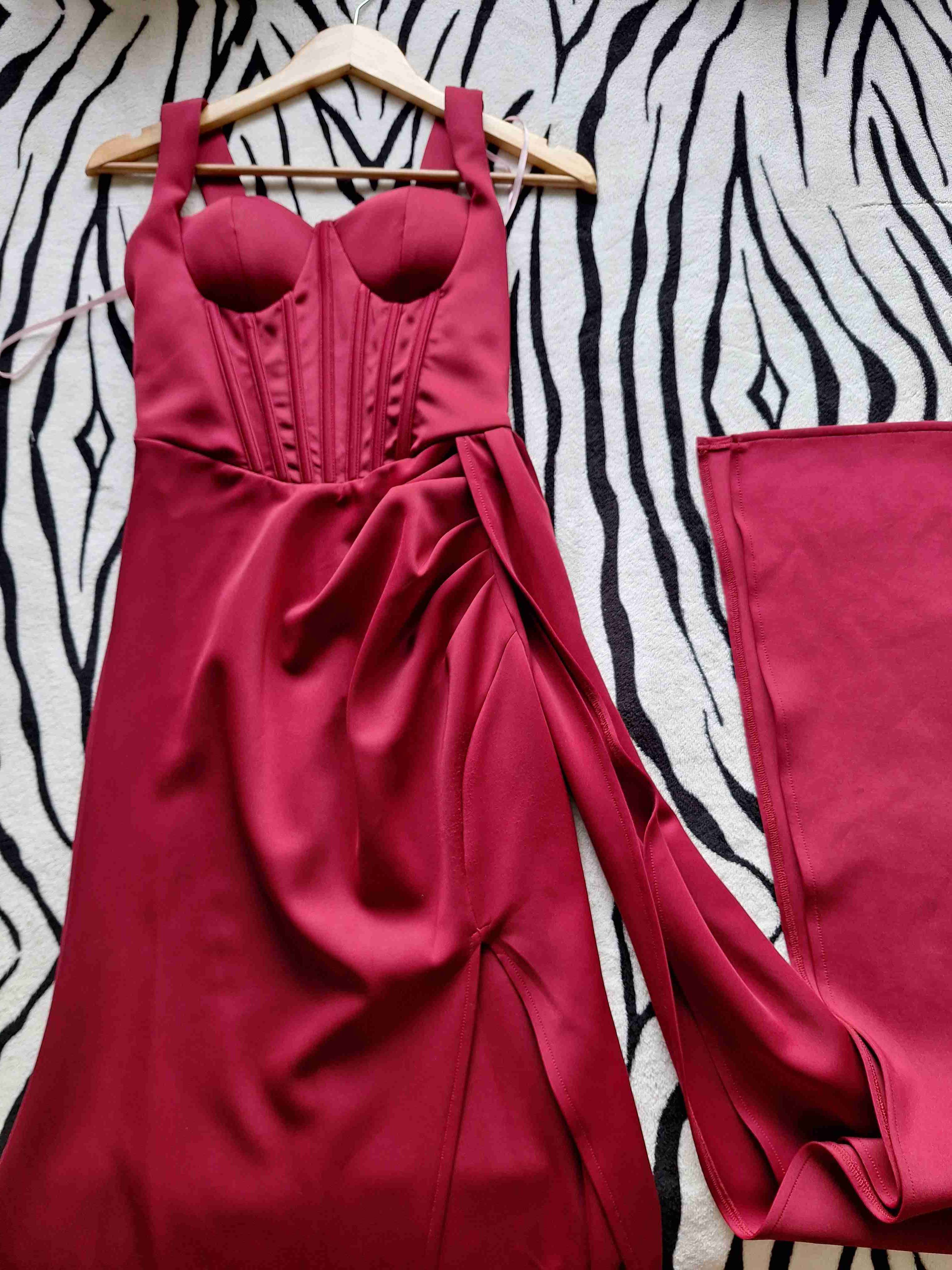 Vestido rojo elegante