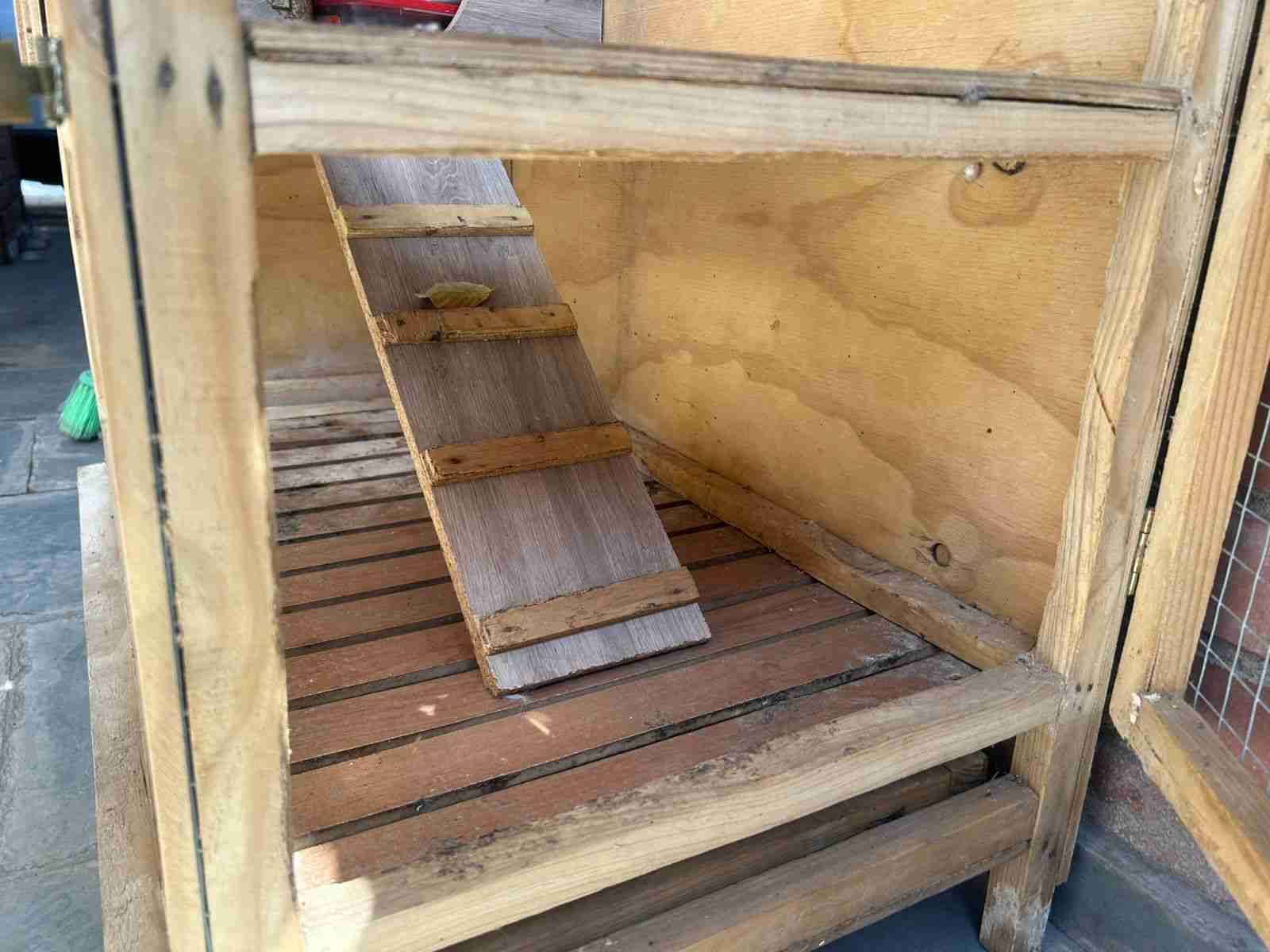 Jaula de madera para mascotas - 2