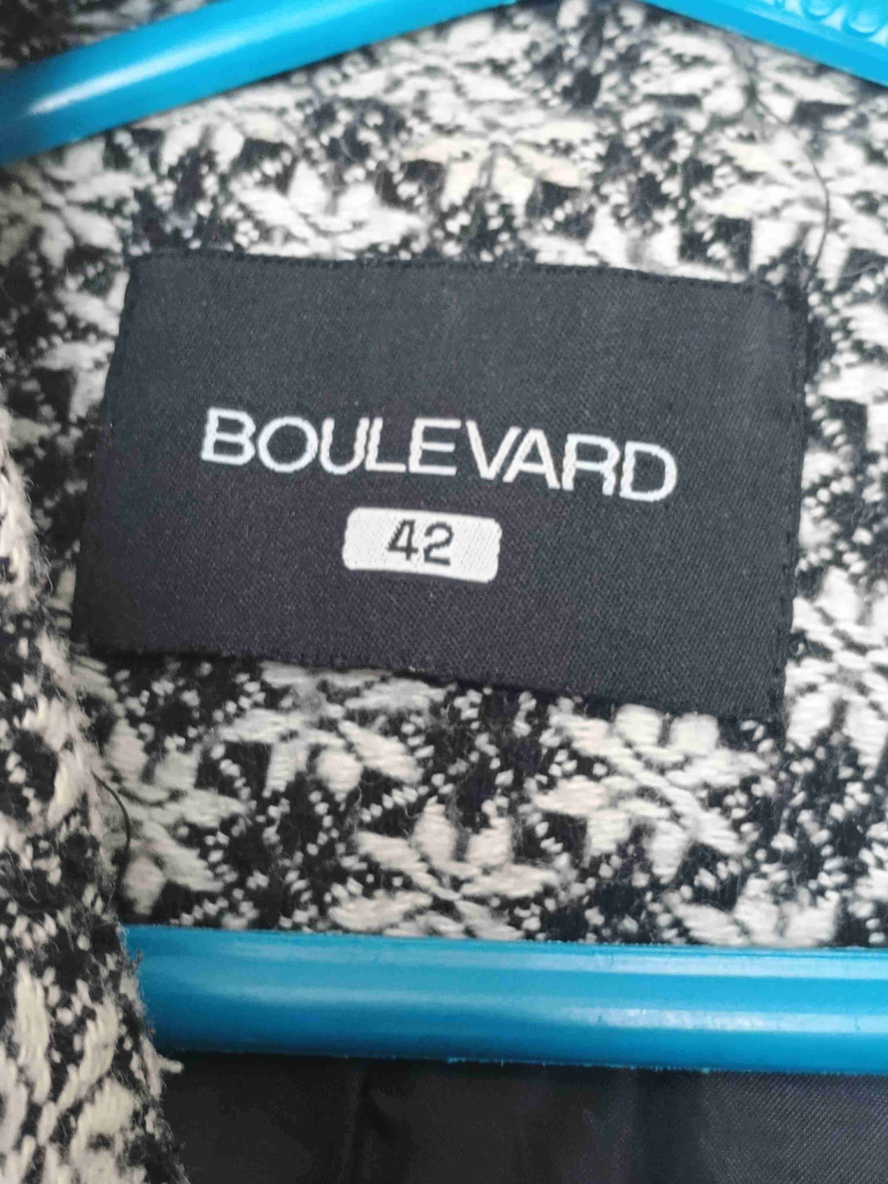 Abrigo Boulevard tejido