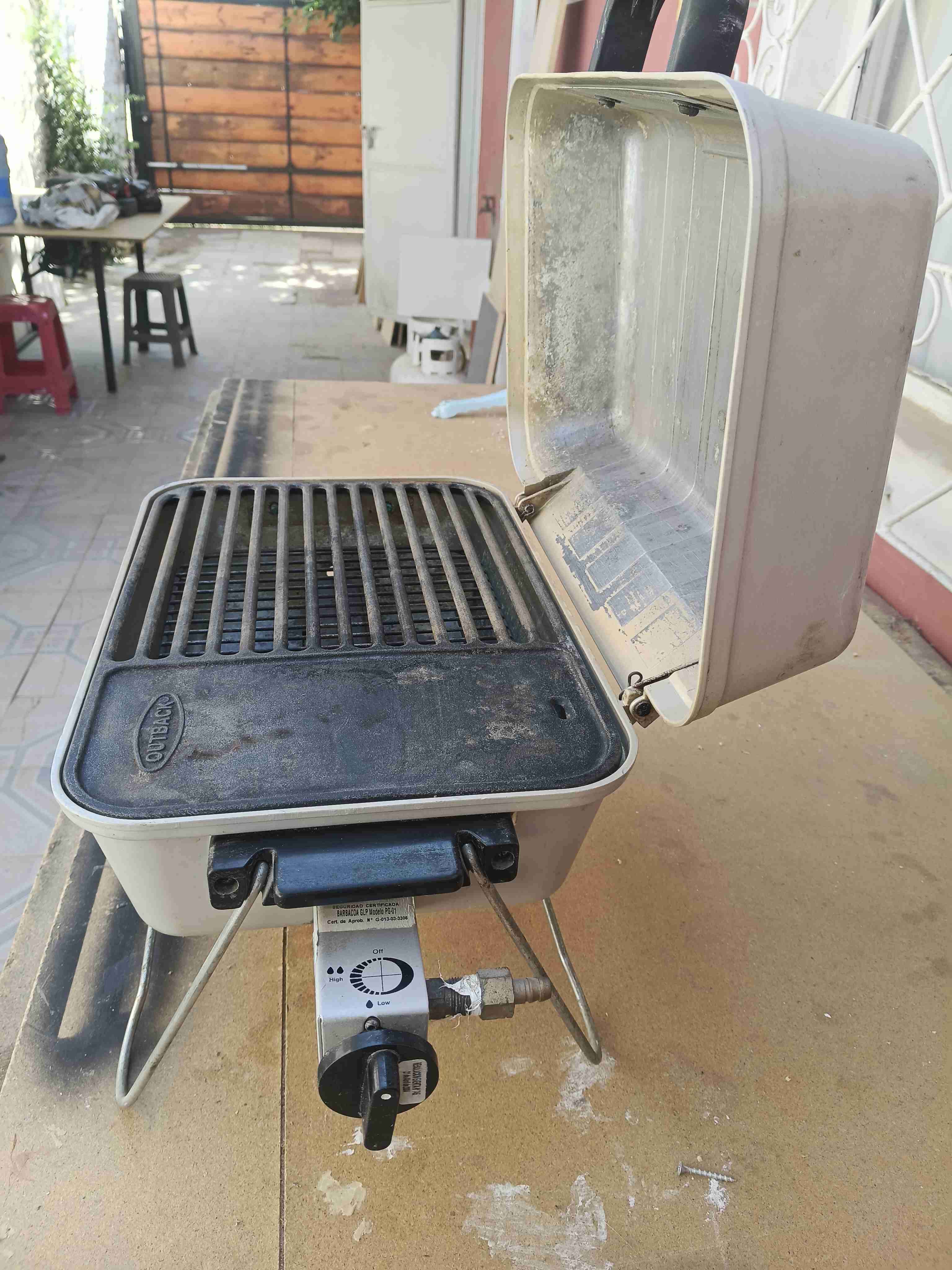 Parrilla portátil de metal - miniatura 2