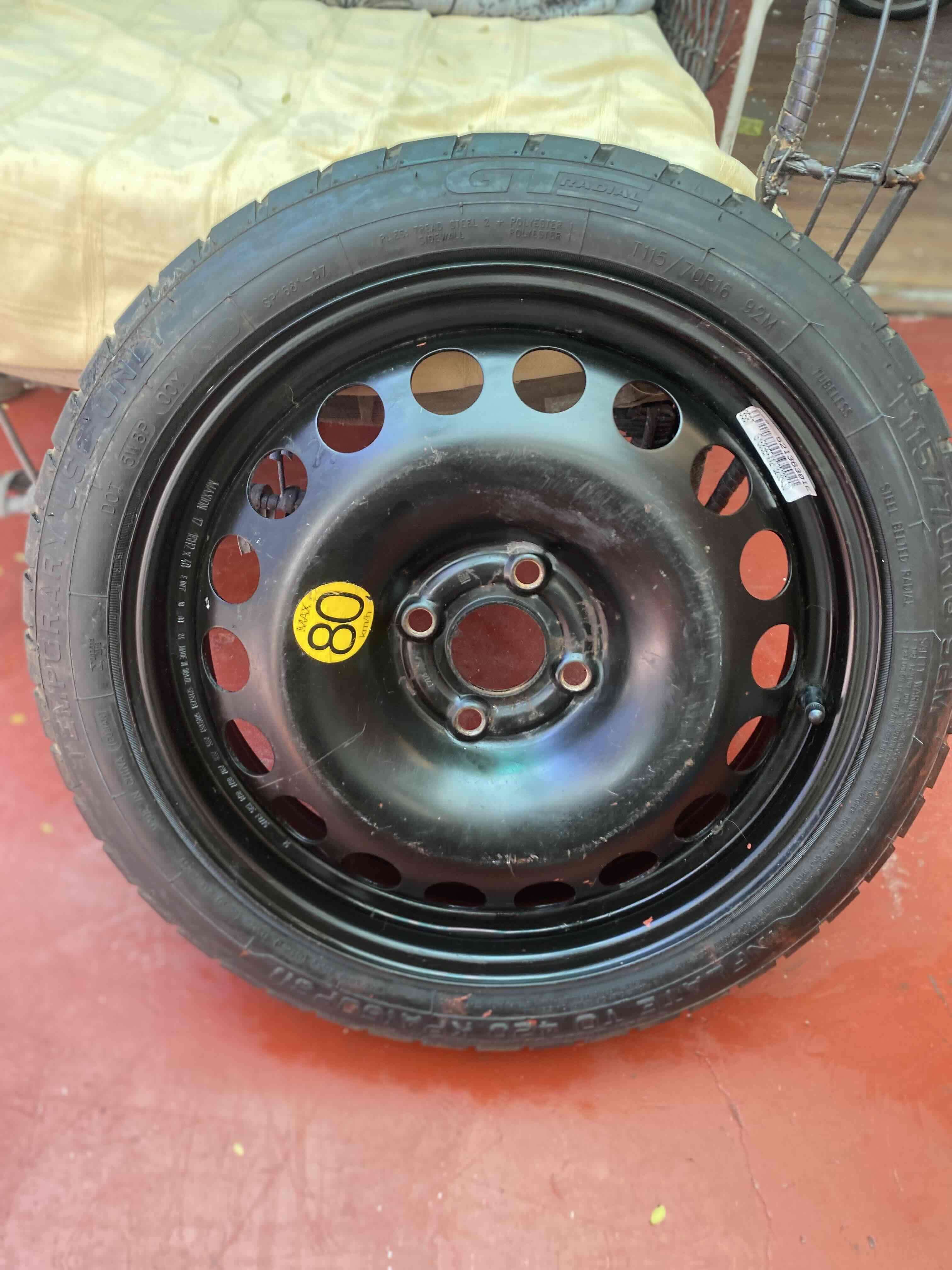 Rueda de repuesto temporal - miniatura 5