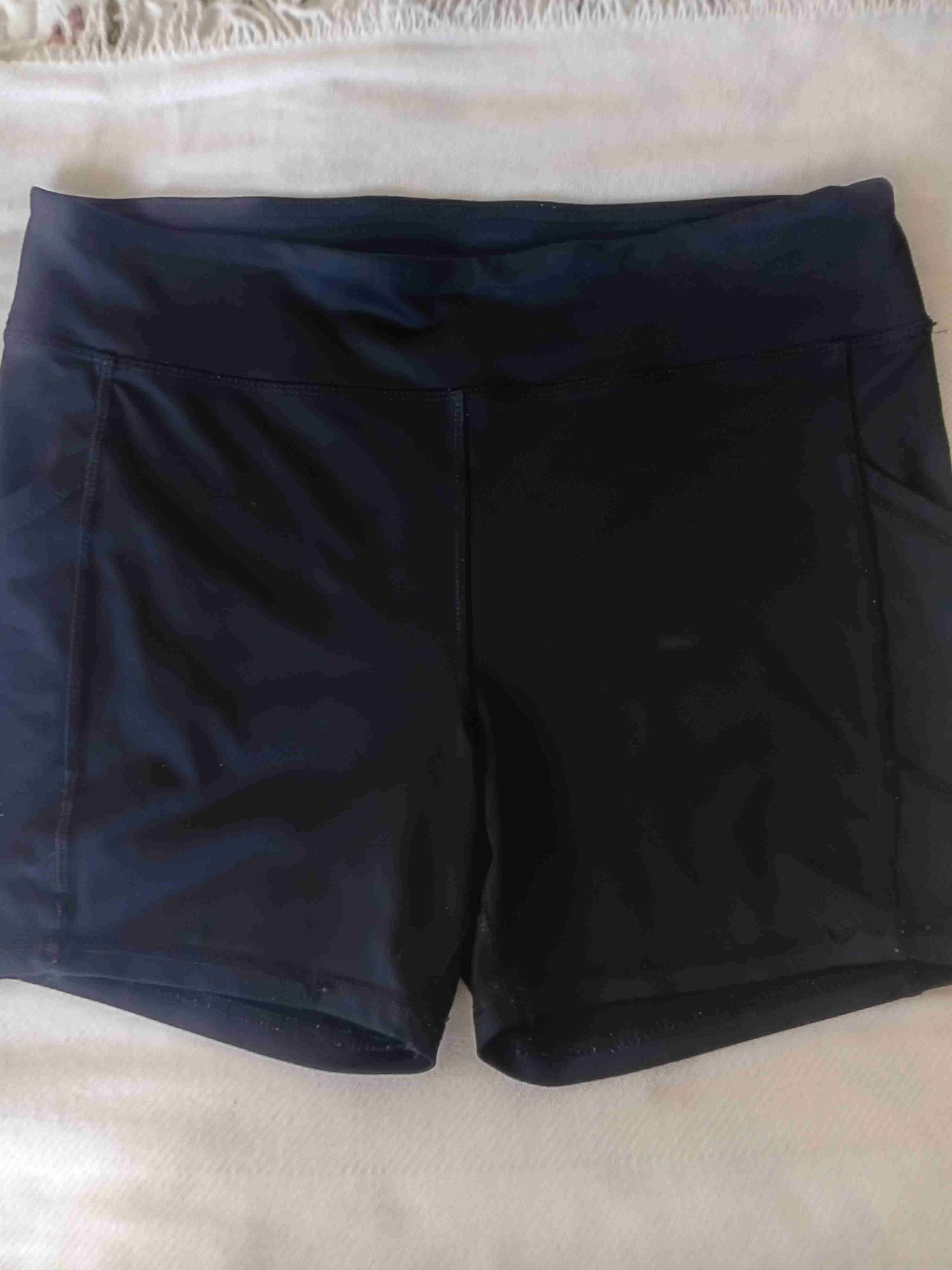 Shorts deportivos negros