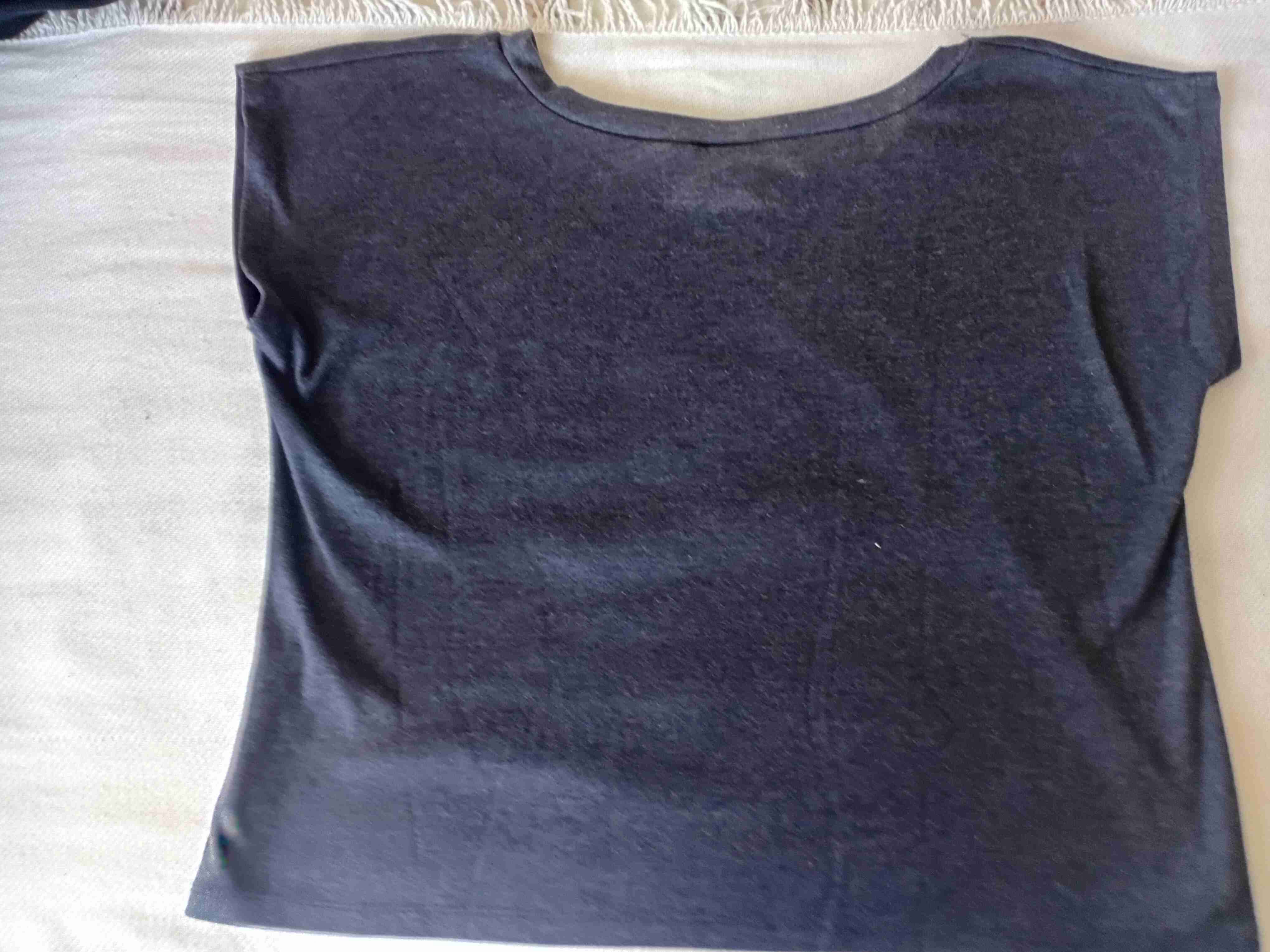 Polera Hello Kitty estampada - miniatura 2