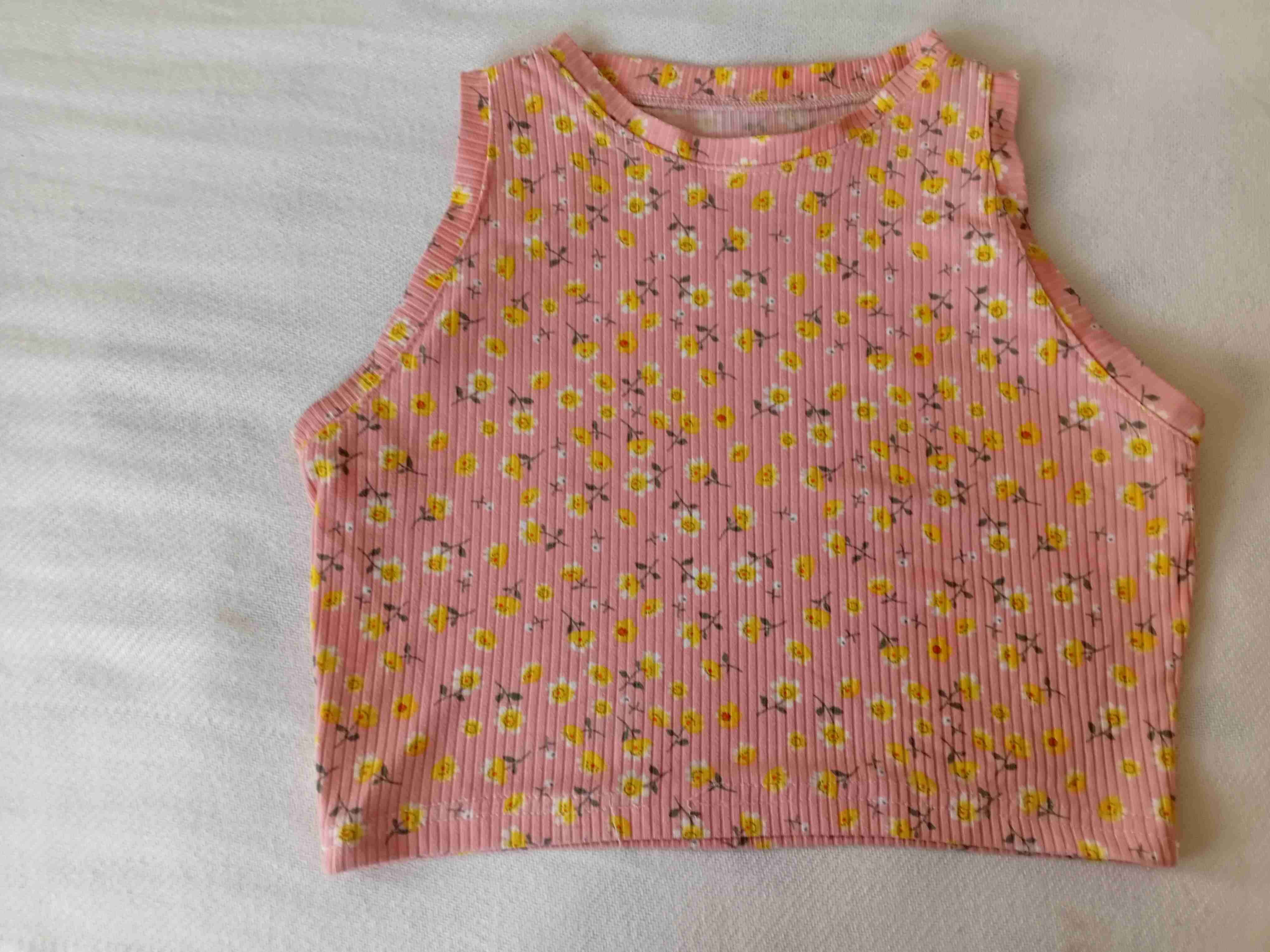 Cropped top floral rosado