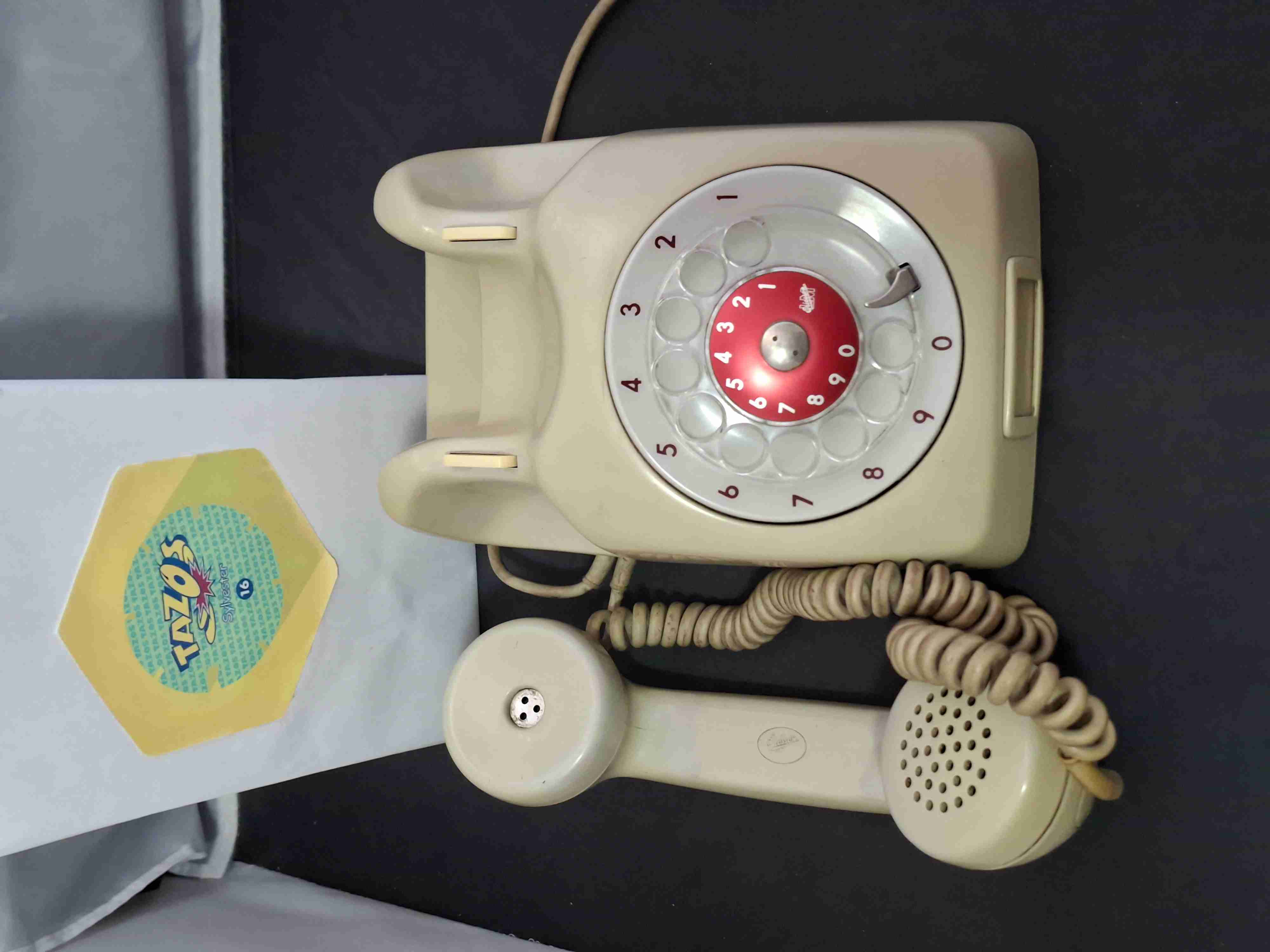 Teléfono de Disco marca Ericsson años 70-80 - miniatura 3