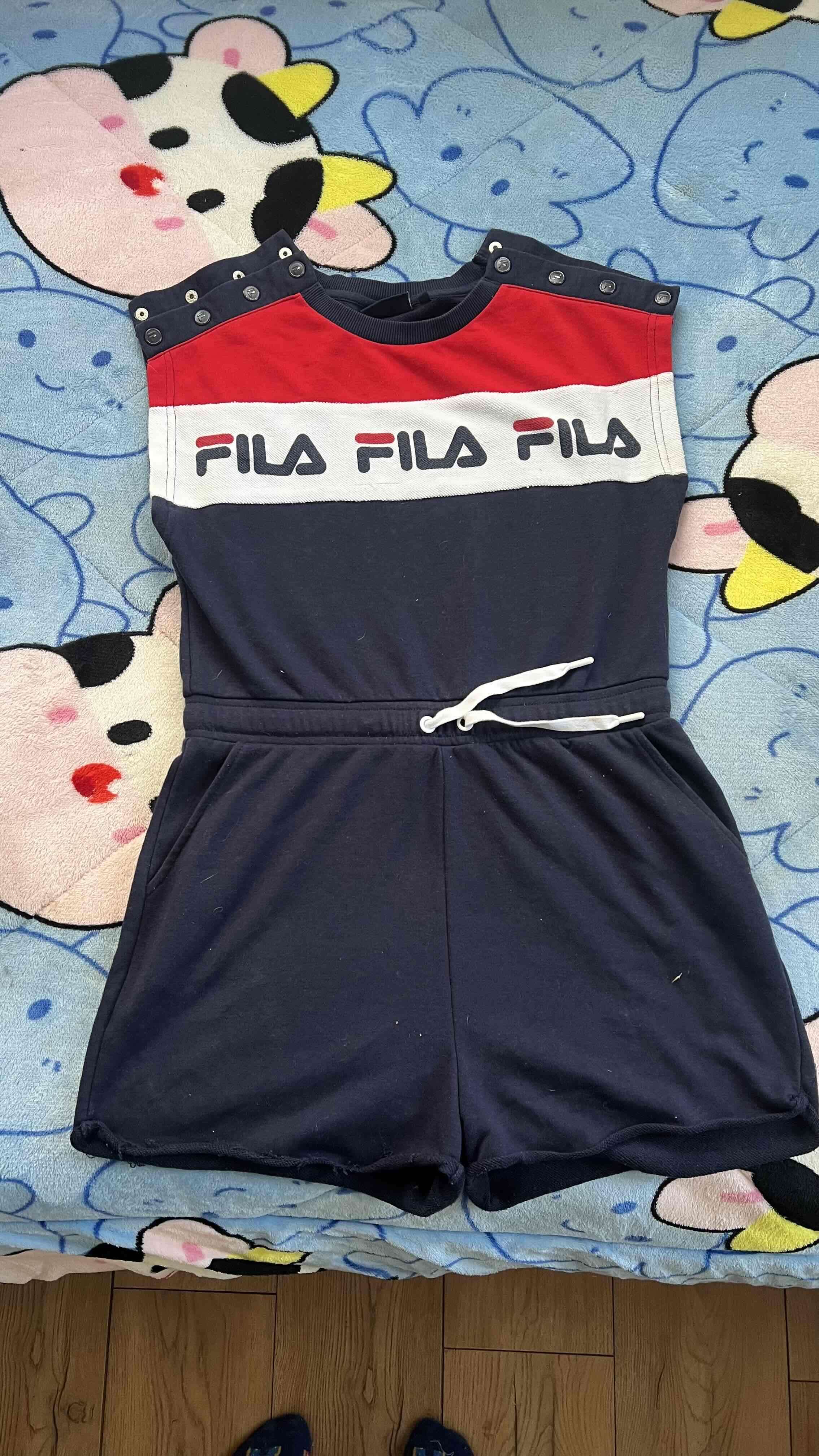 Enterito deportivo Fila azul y rojo